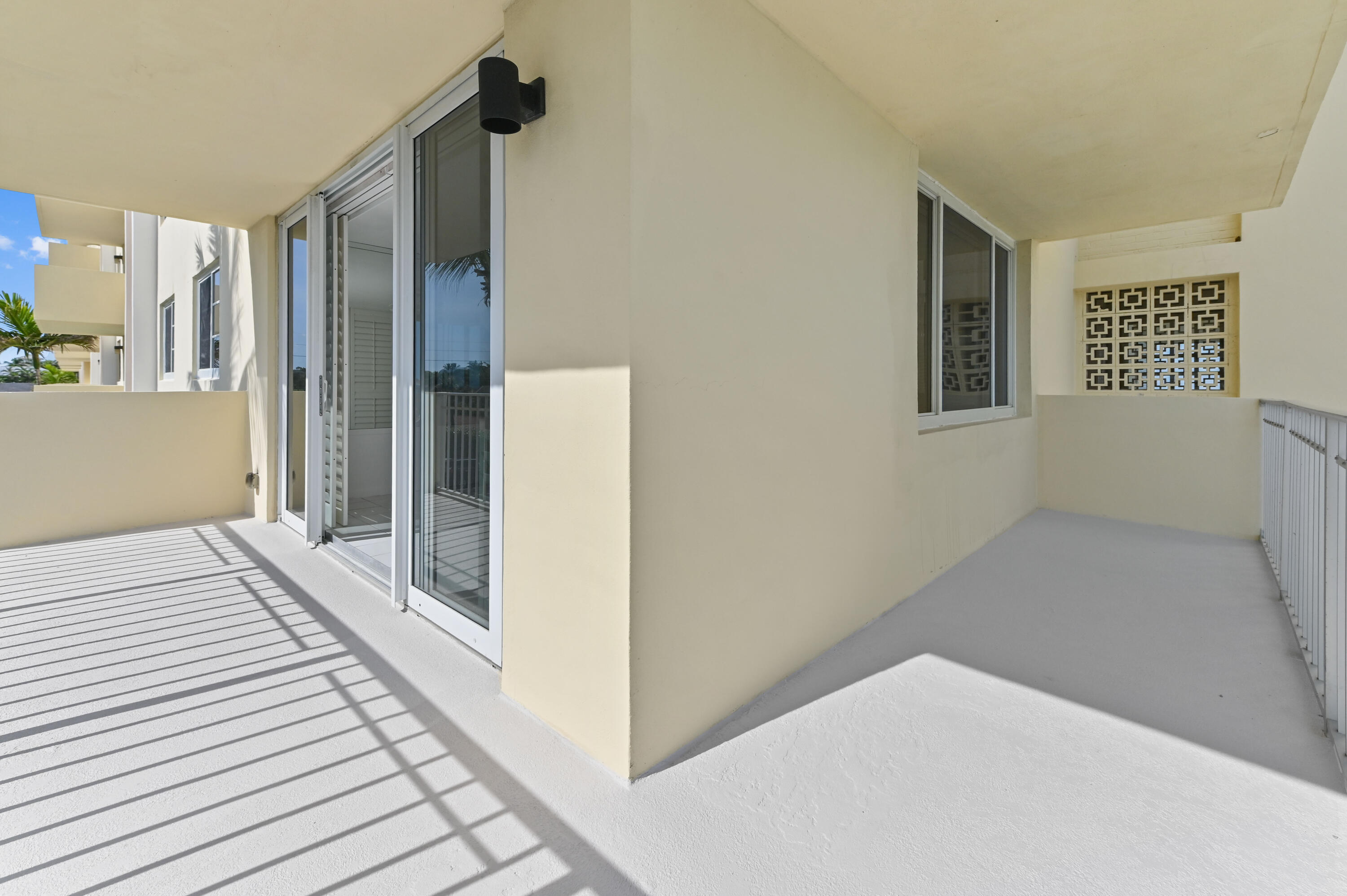 MLS #R11147085 image #11