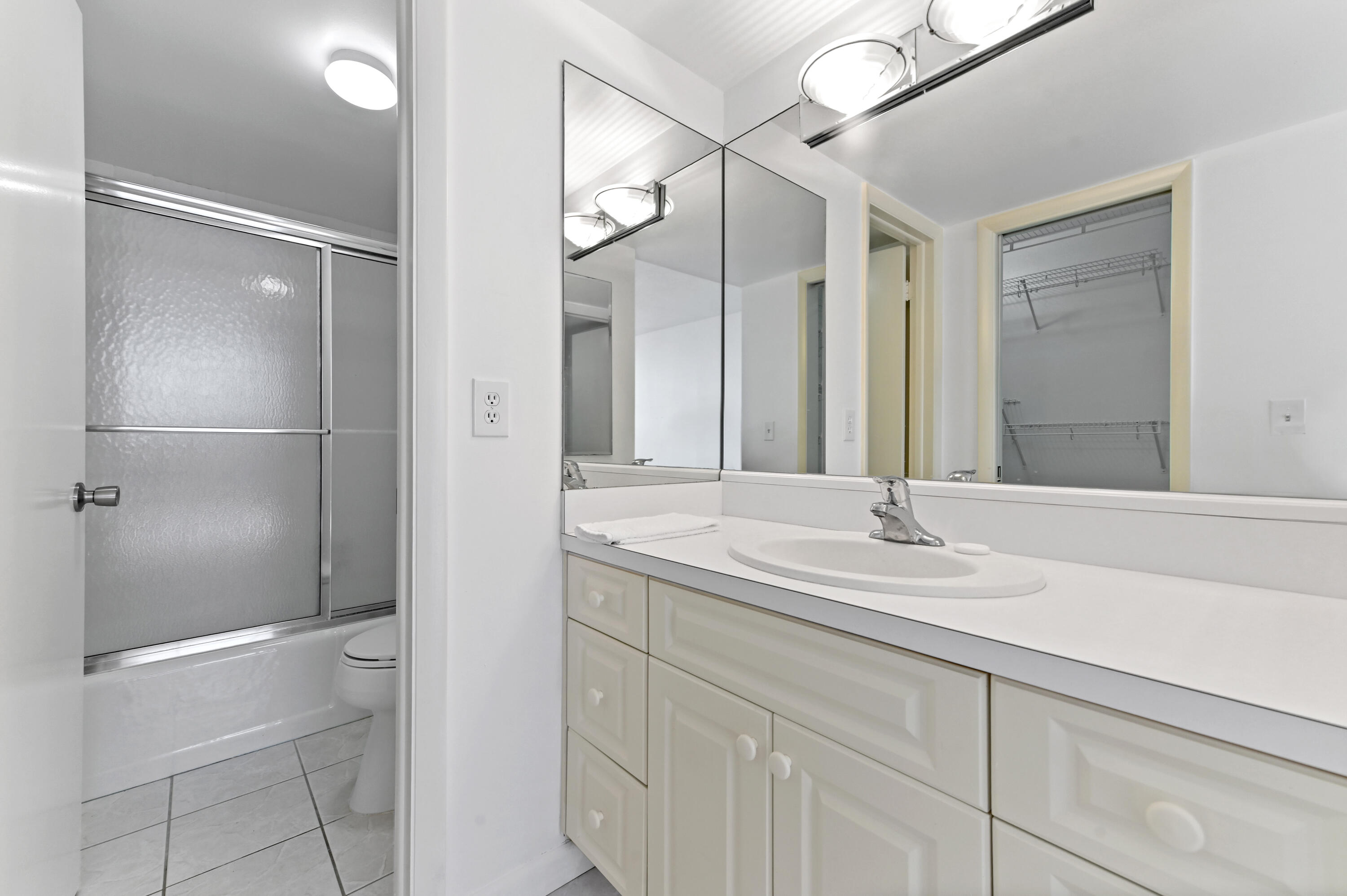 MLS #R11147085 image #29