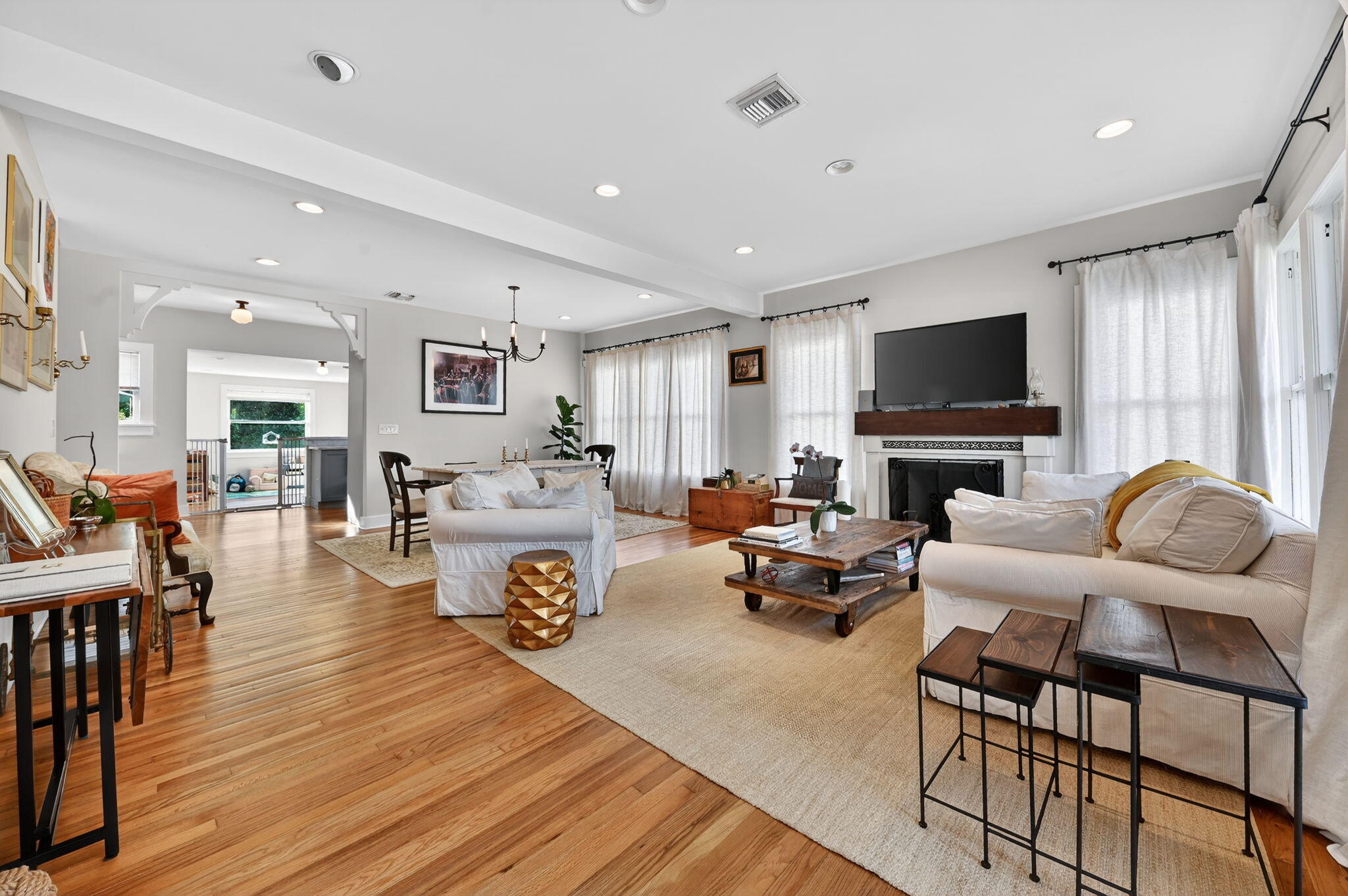 MLS #R11147155 image #0