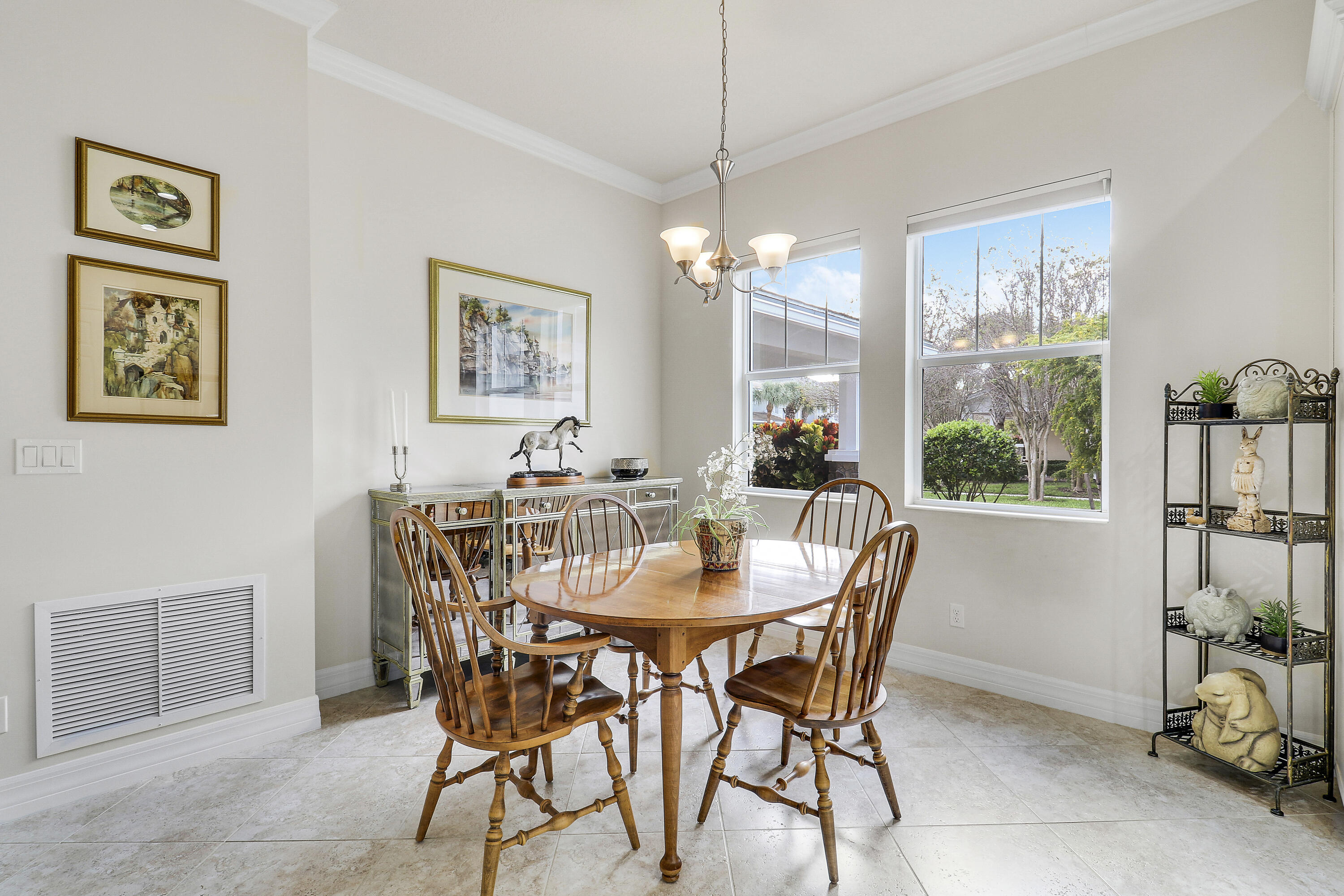 MLS #R11147170 image #9