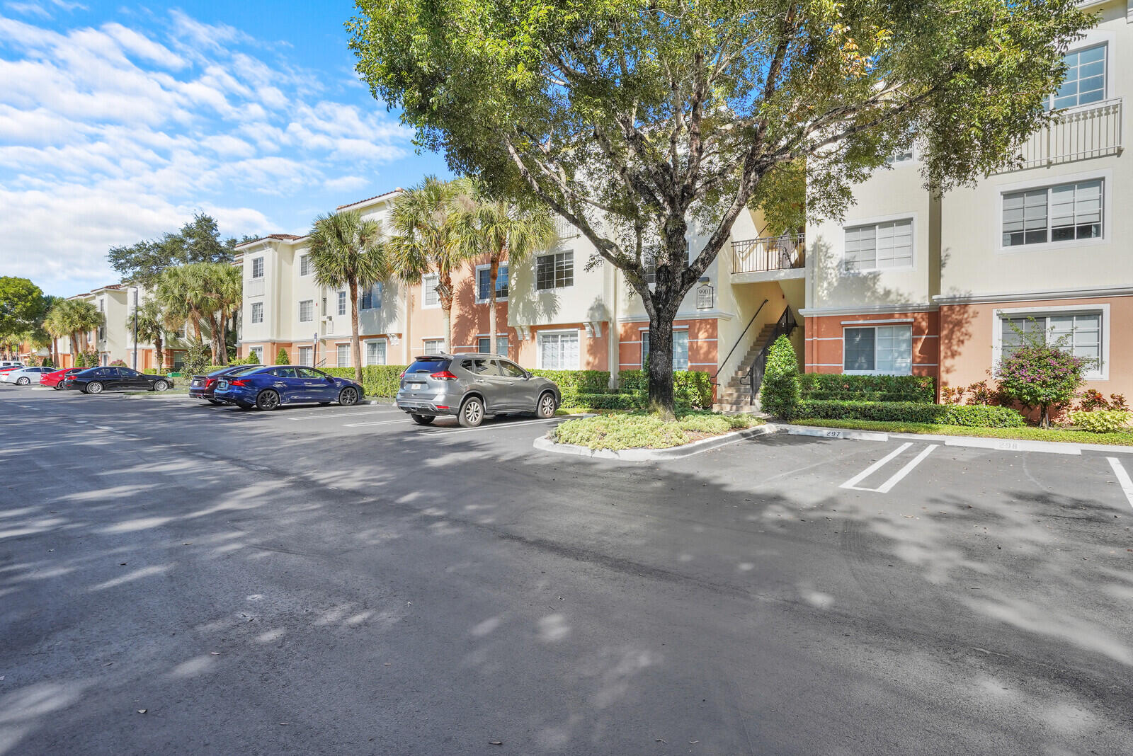 MLS #R11147181 image #3