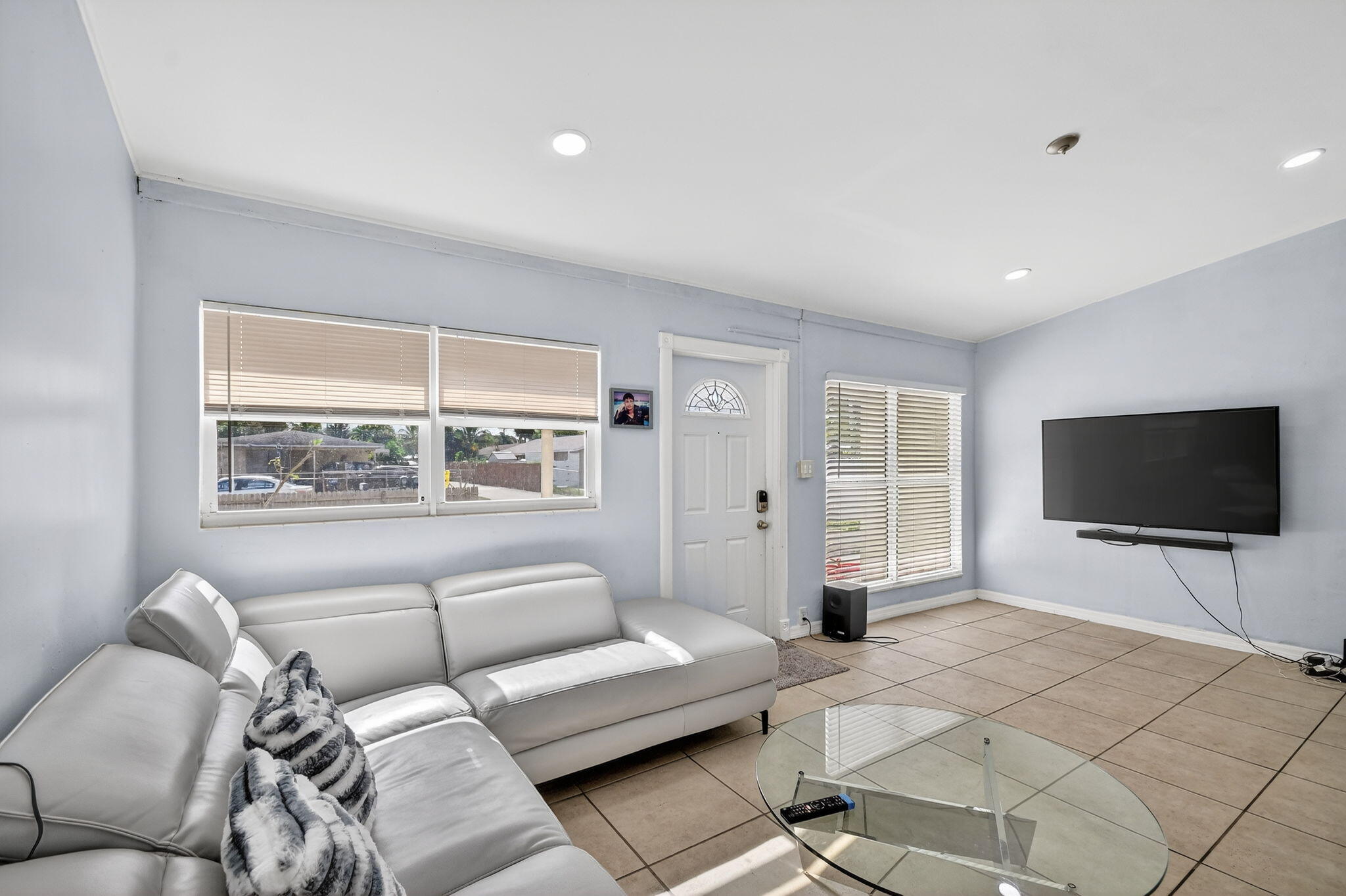 MLS #R11147186 image #19