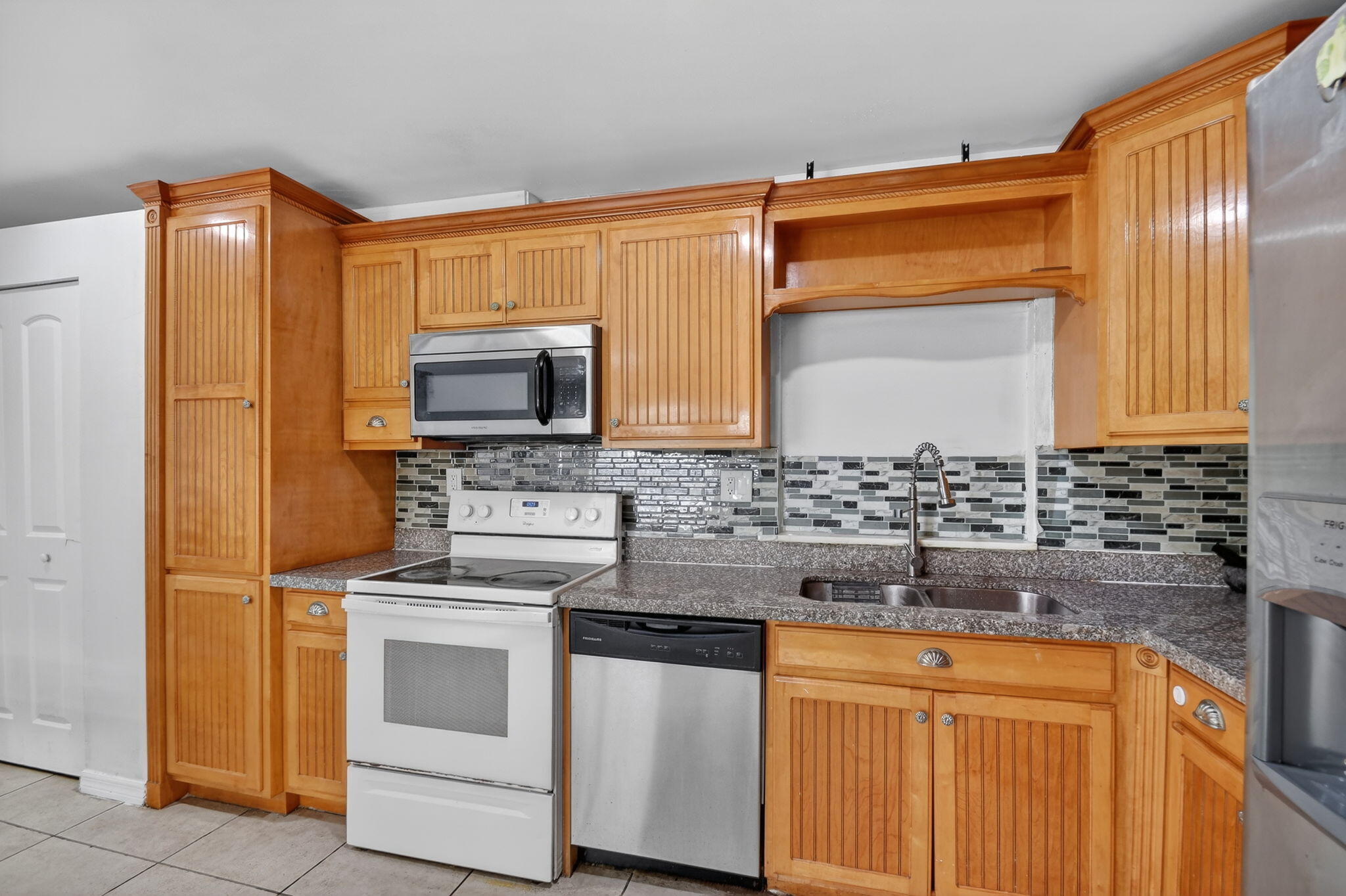 MLS #R11147186 image #24