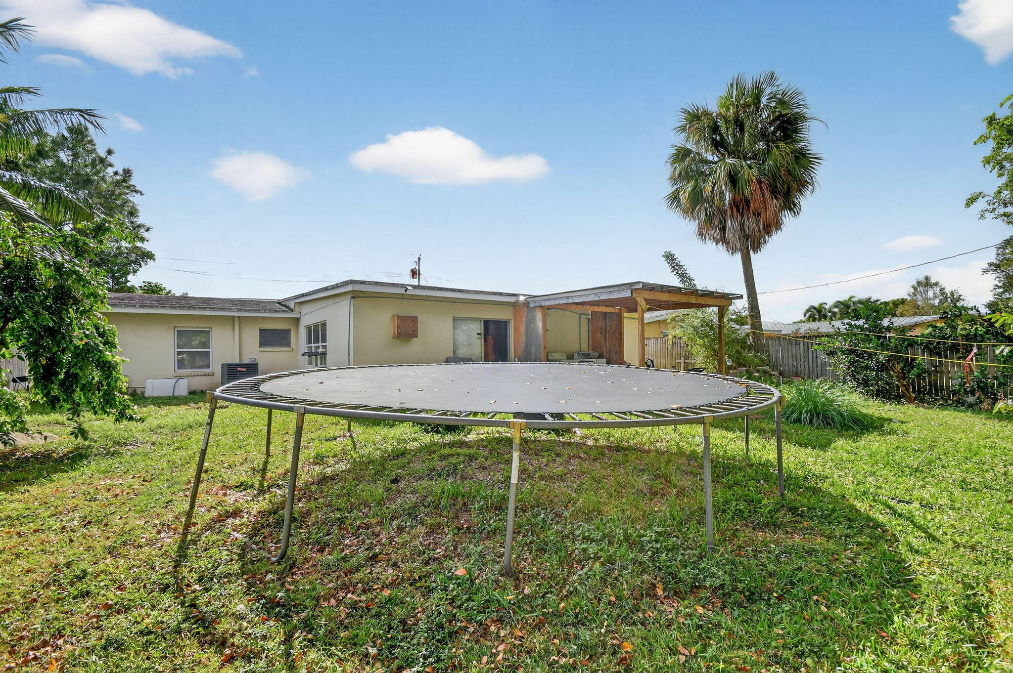 MLS #R11147186 image #63