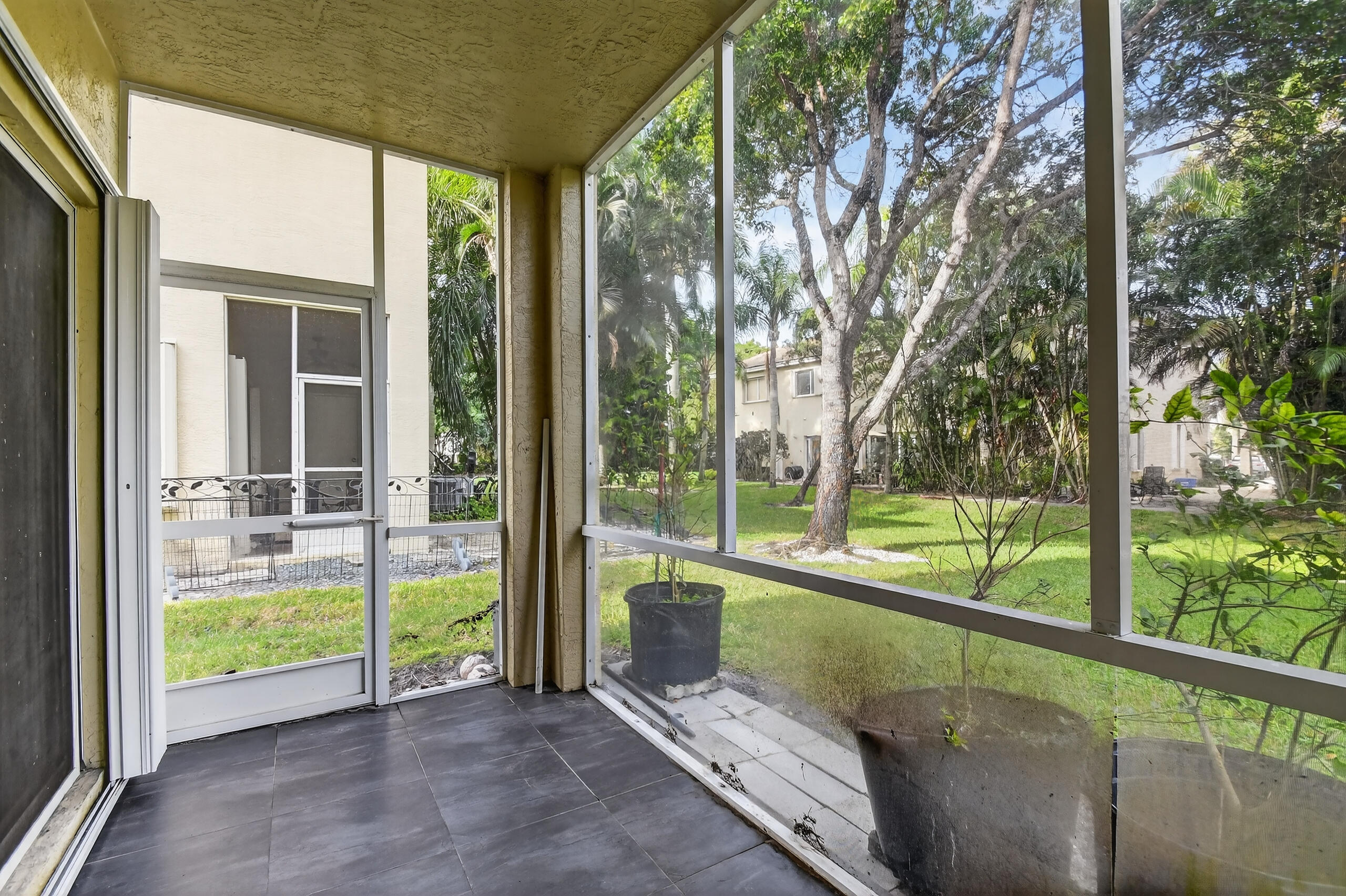 MLS #R11147199 image #22