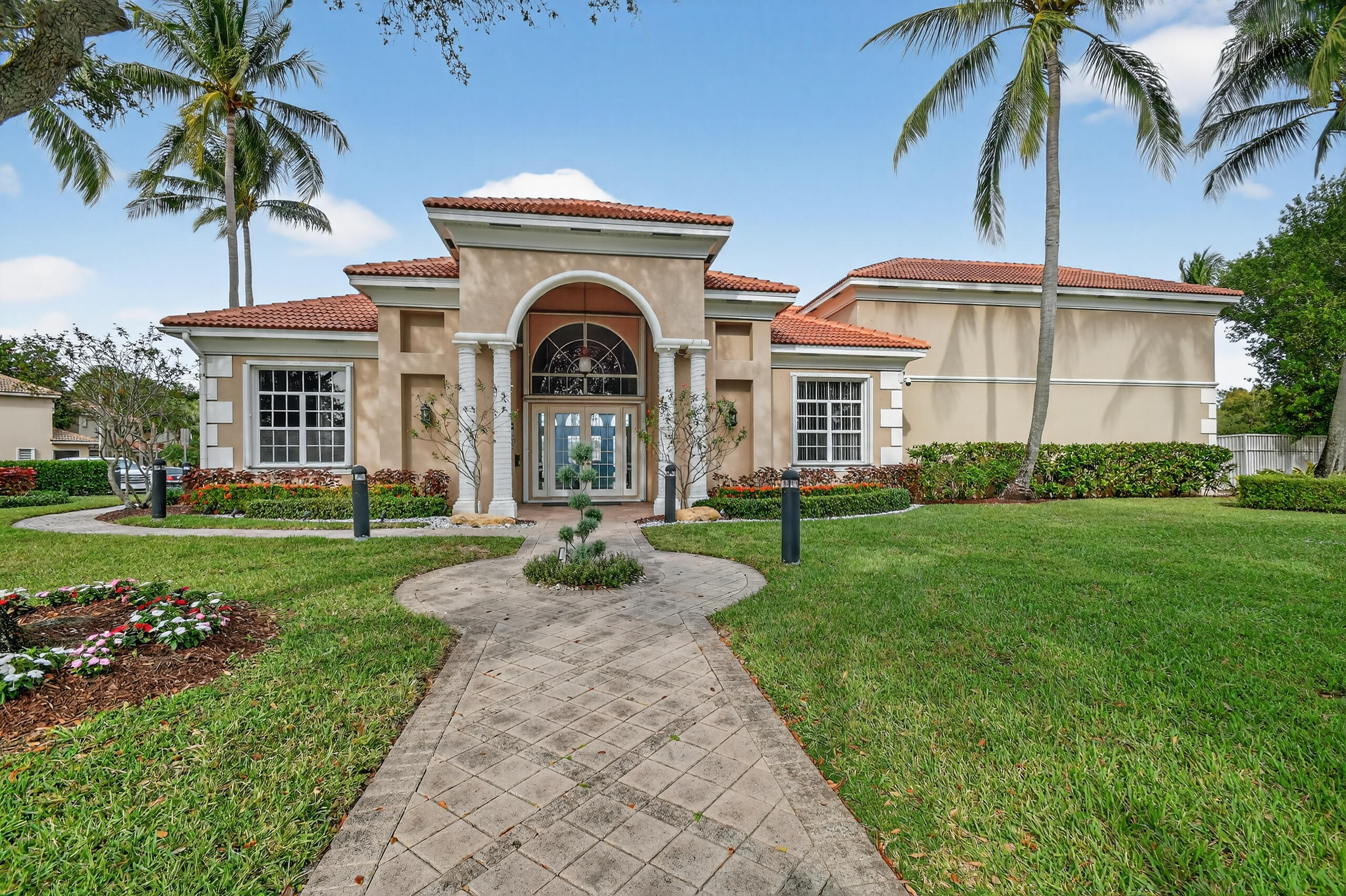 MLS #R11147199 image #48