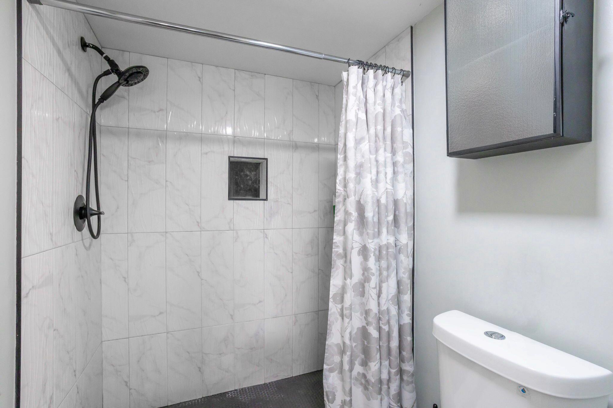 MLS #R11147360 image #16