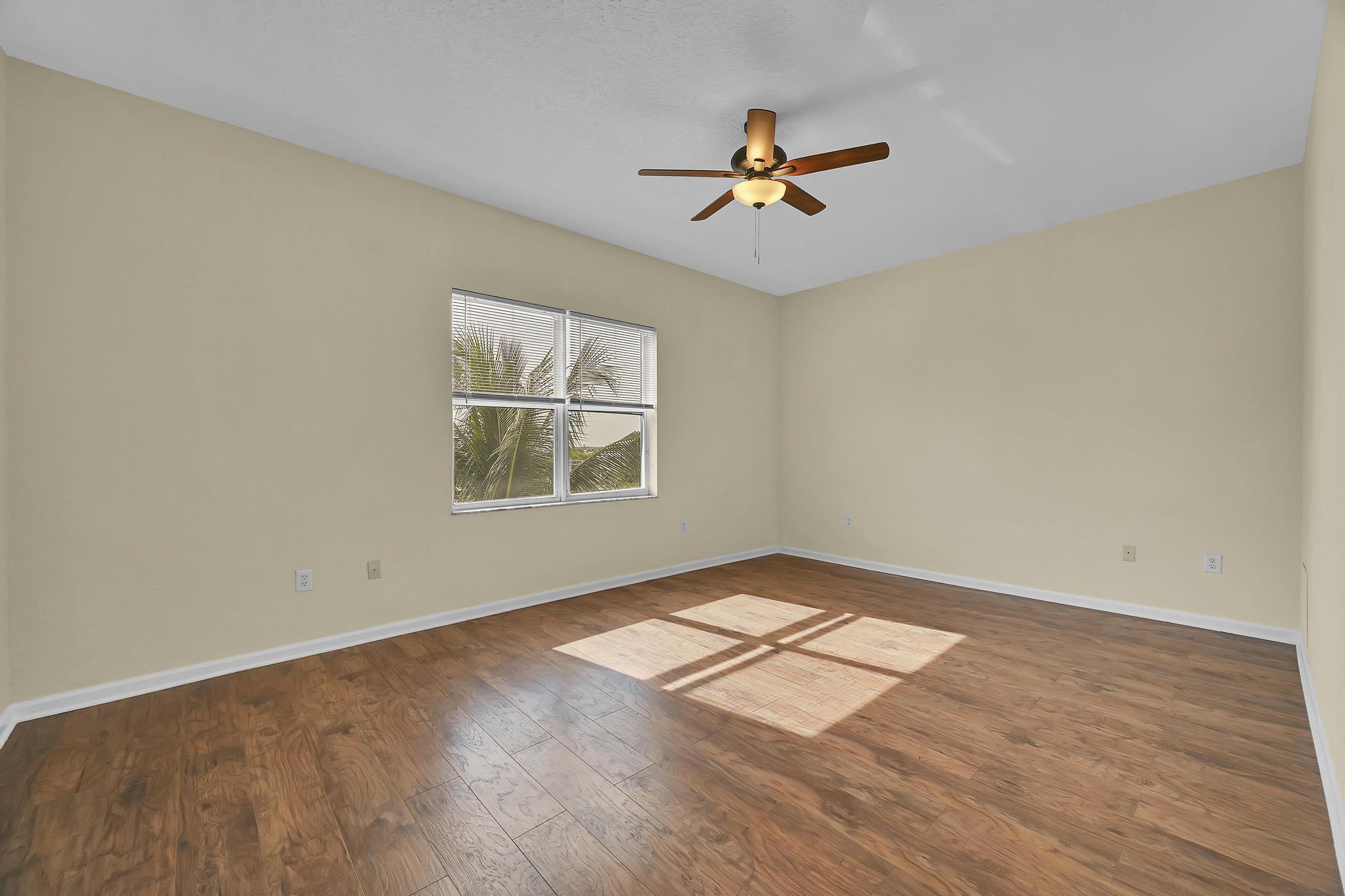 MLS #R11147439 image #20