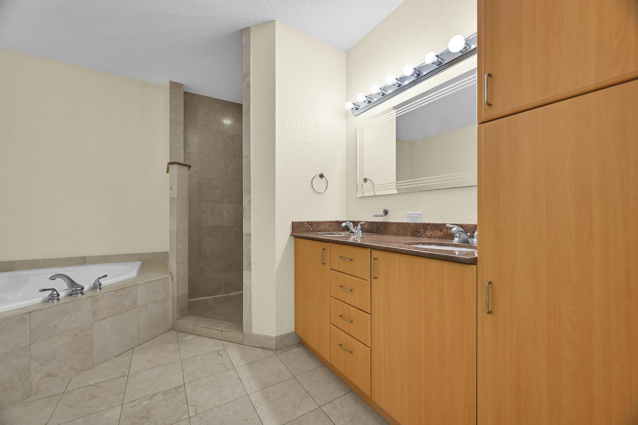 MLS #R11147439 image #28