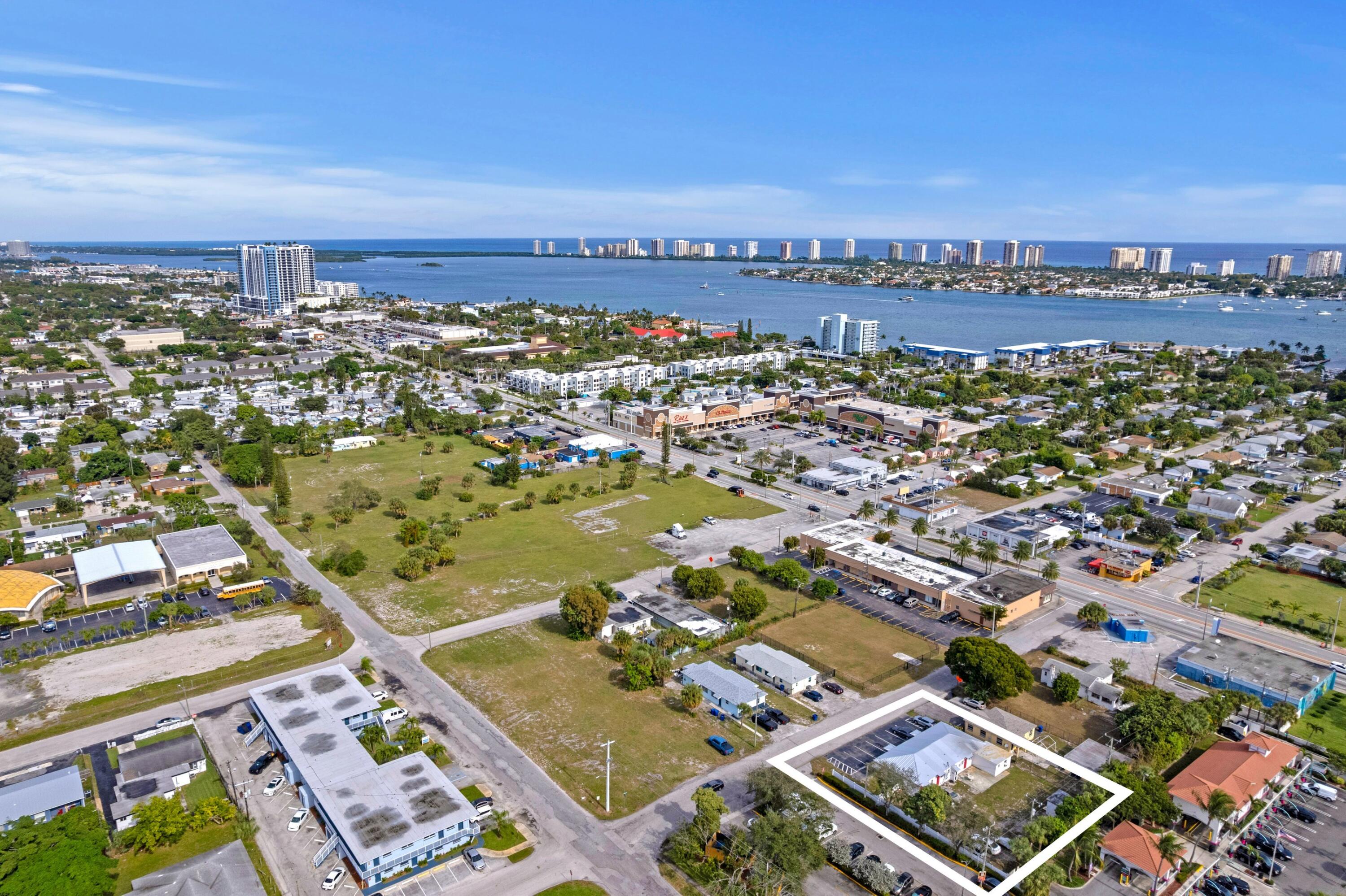 MLS #R11147494 image #11