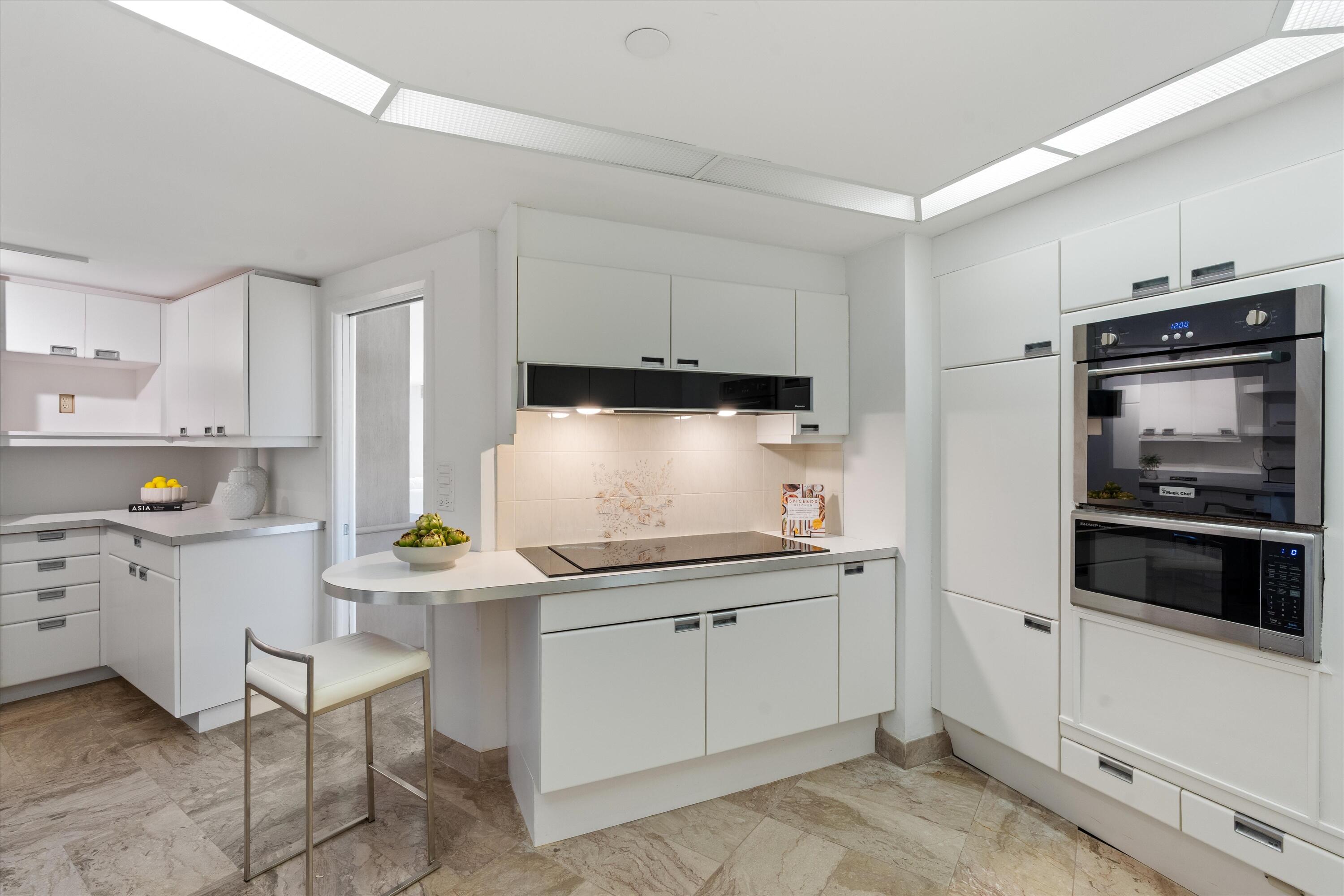 MLS #R11147649 image #9