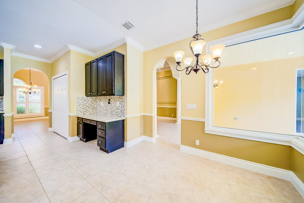 MLS #R11147655 image #14