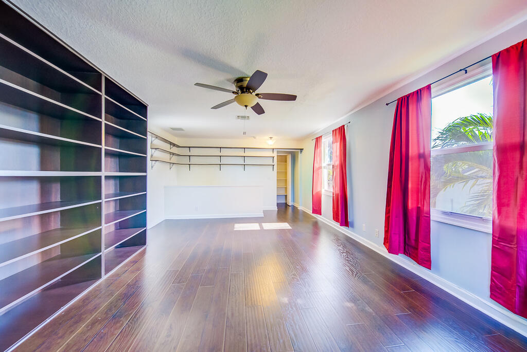 MLS #R11147655 image #36