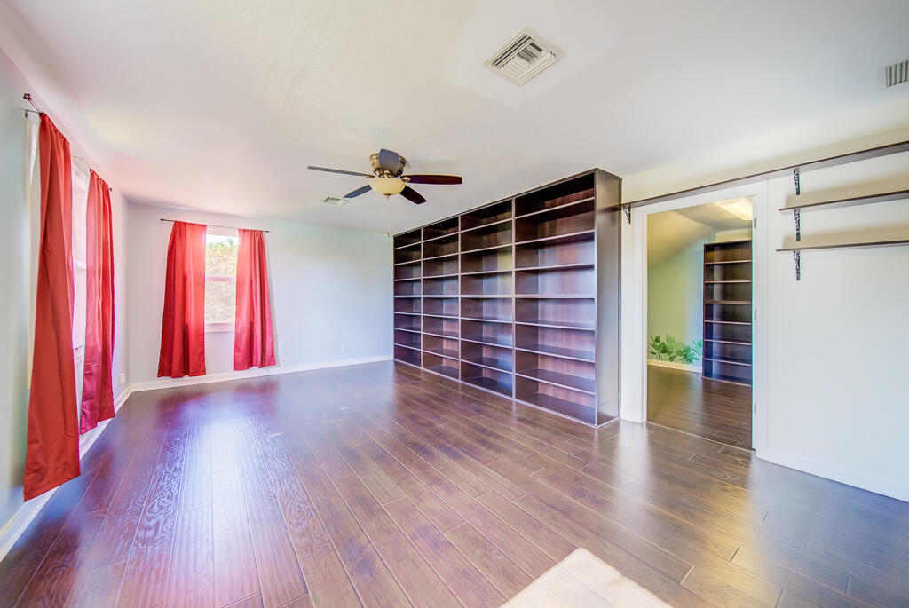 MLS #R11147655 image #37