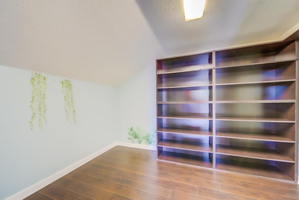 MLS #R11147655 image #39