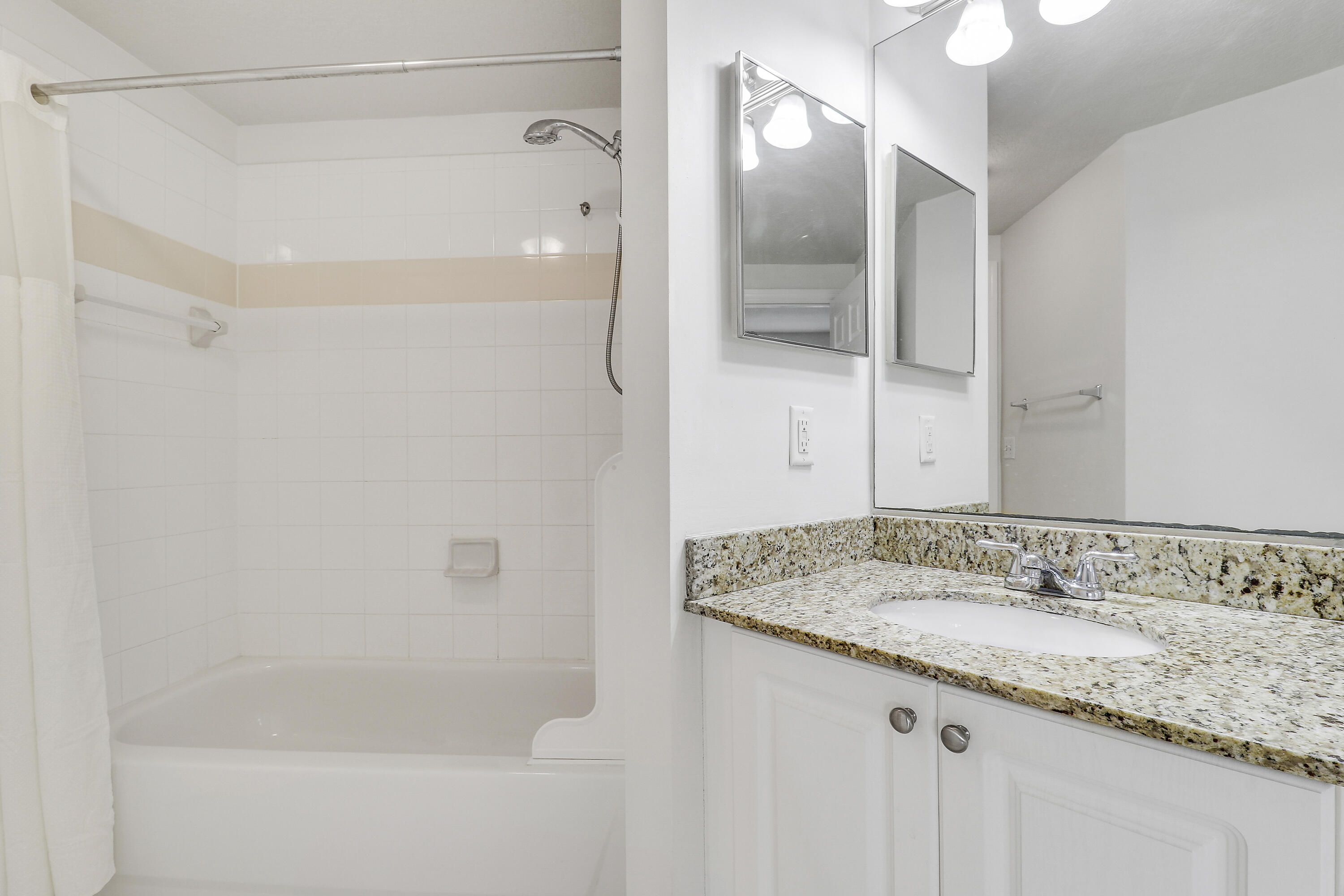 MLS #R11147658 image #24