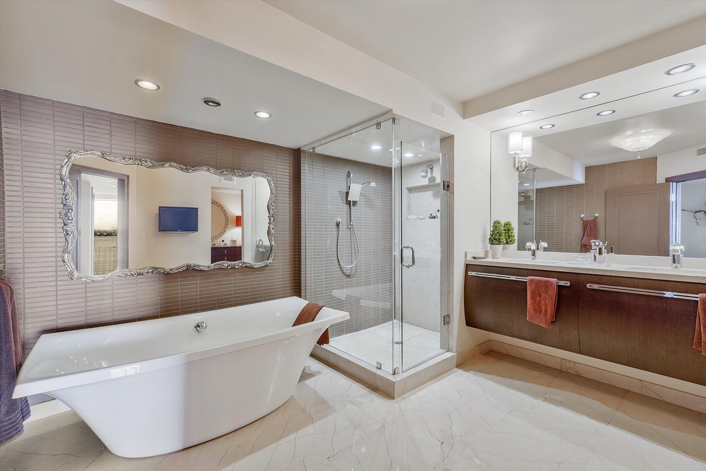 MLS #R11147660 image #32