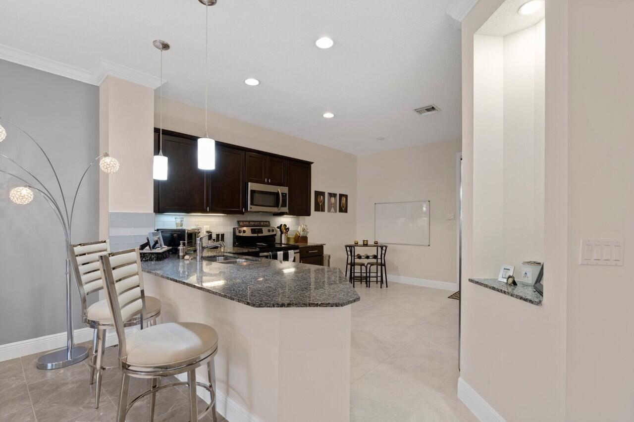 MLS #R11147699 image #5