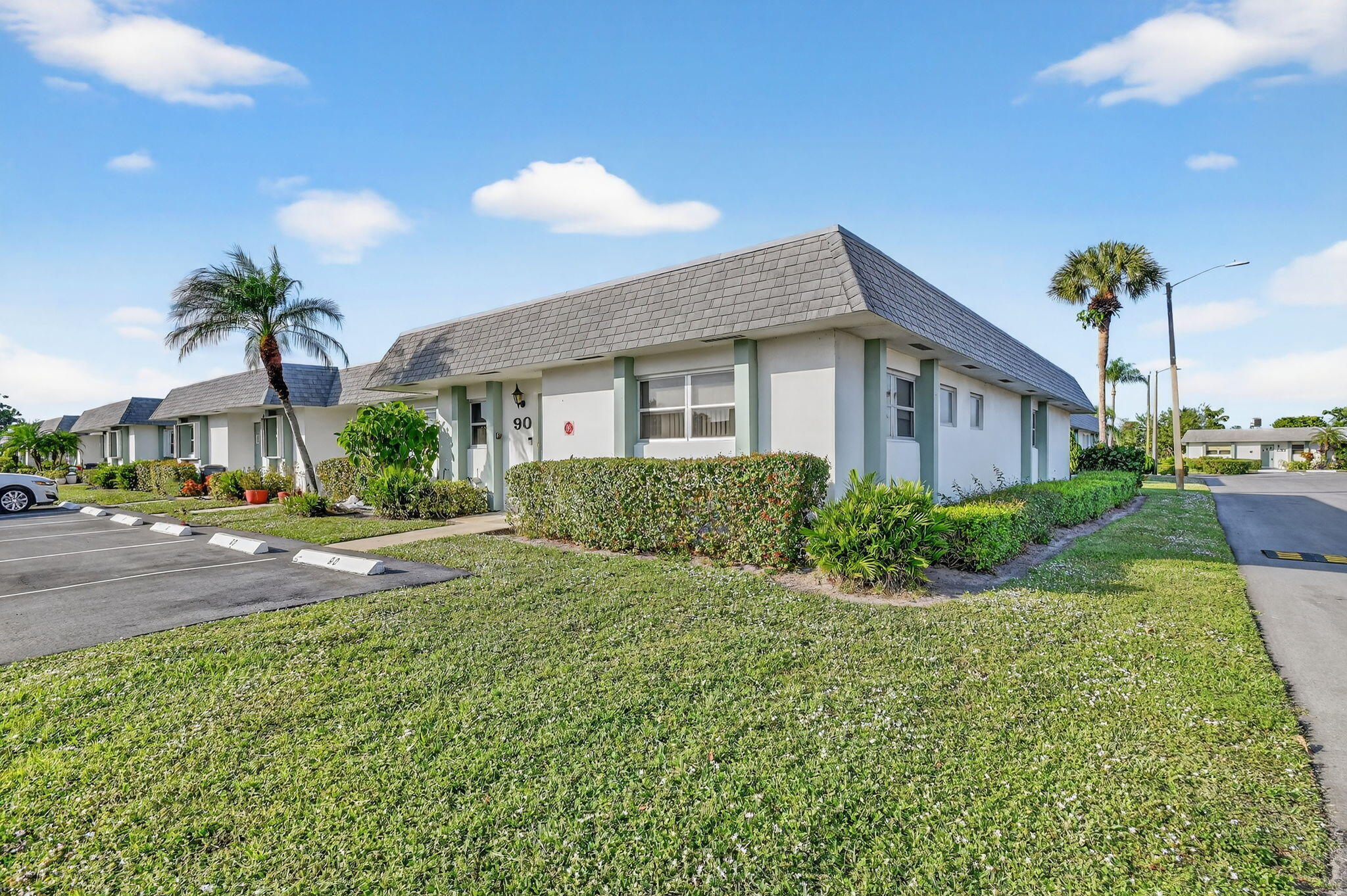 MLS #R11147714 image #1