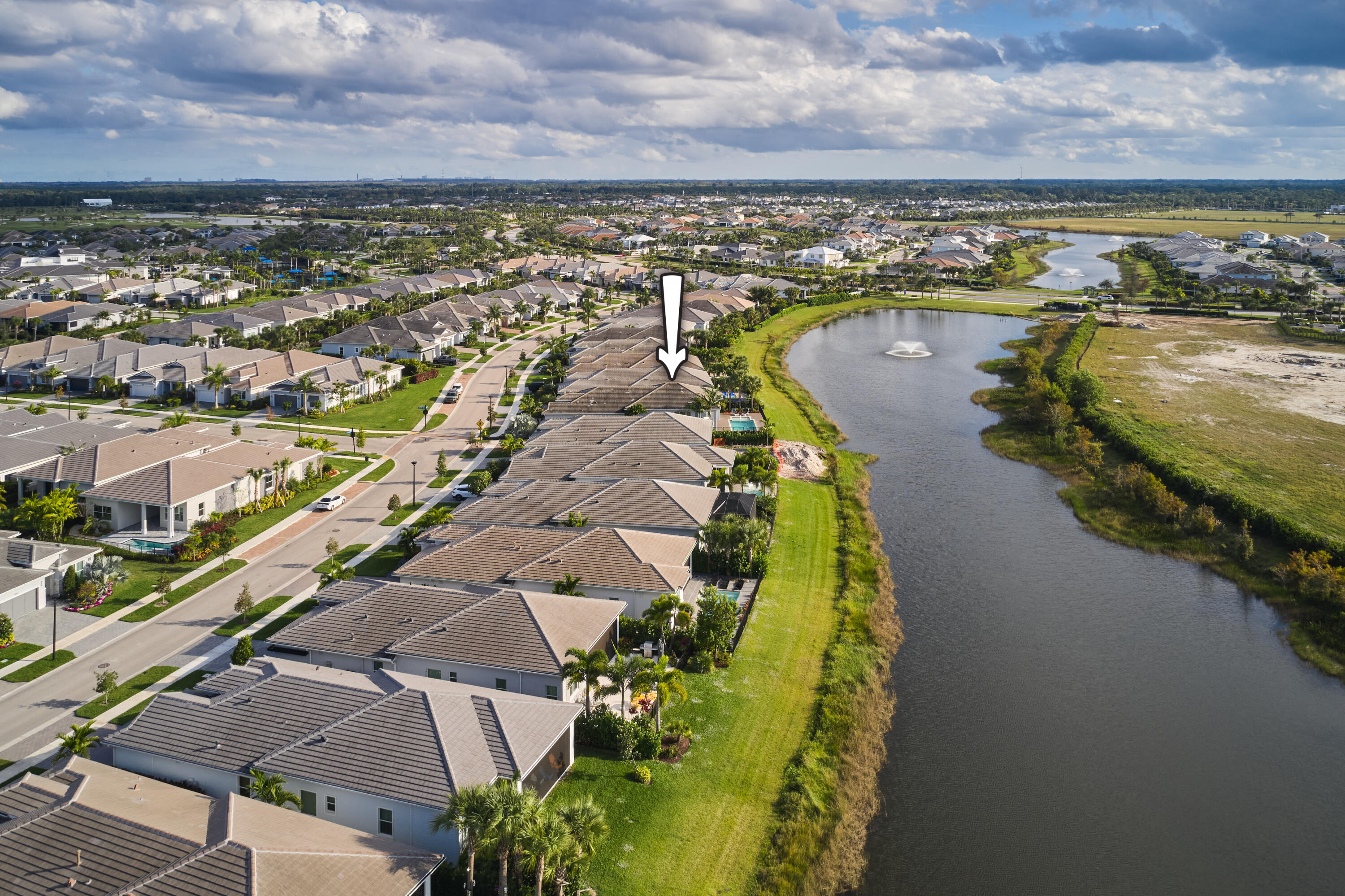 MLS #R11147719 image #0