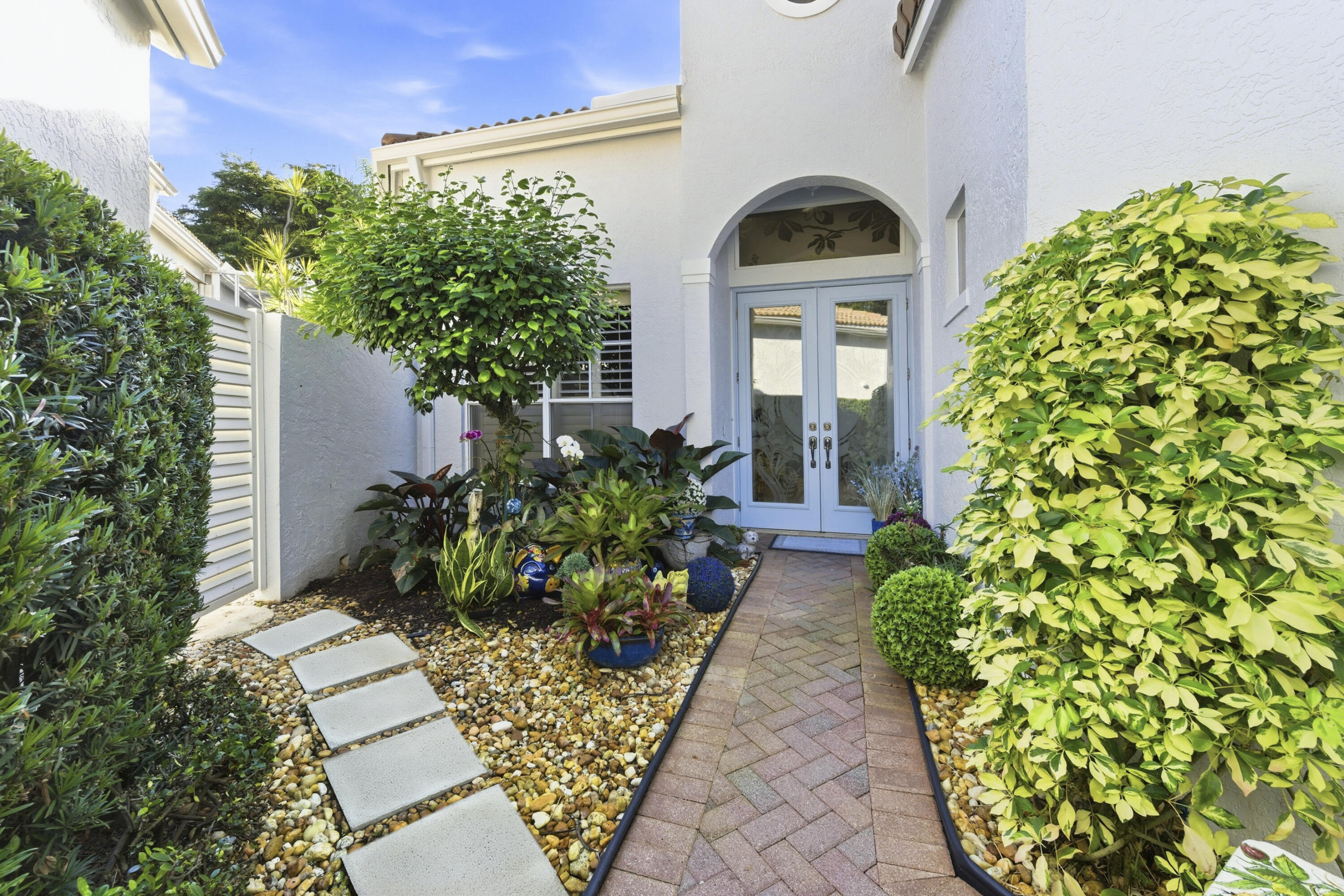 MLS #R11147723 image #3