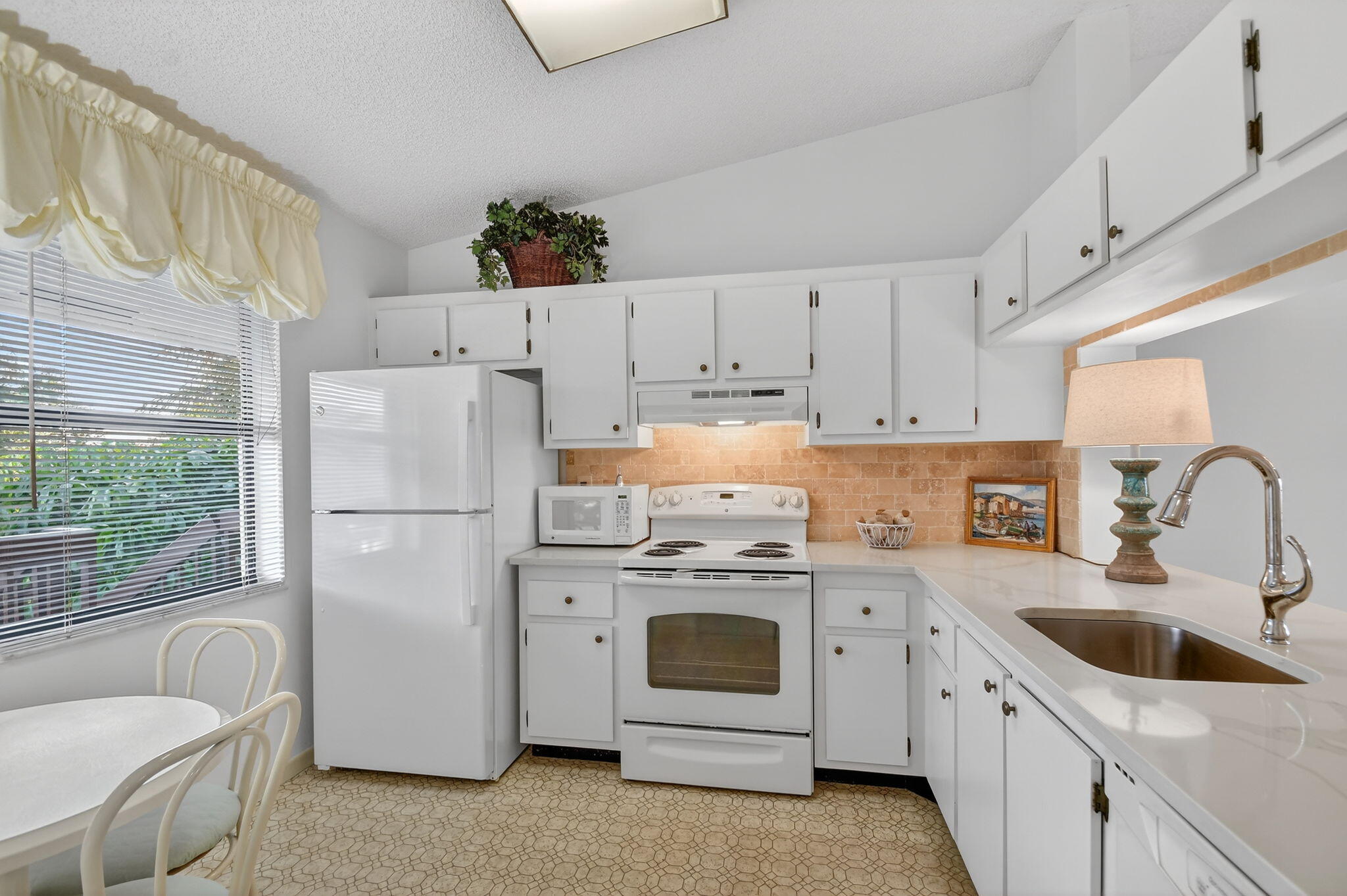 MLS #R11147897 image #4