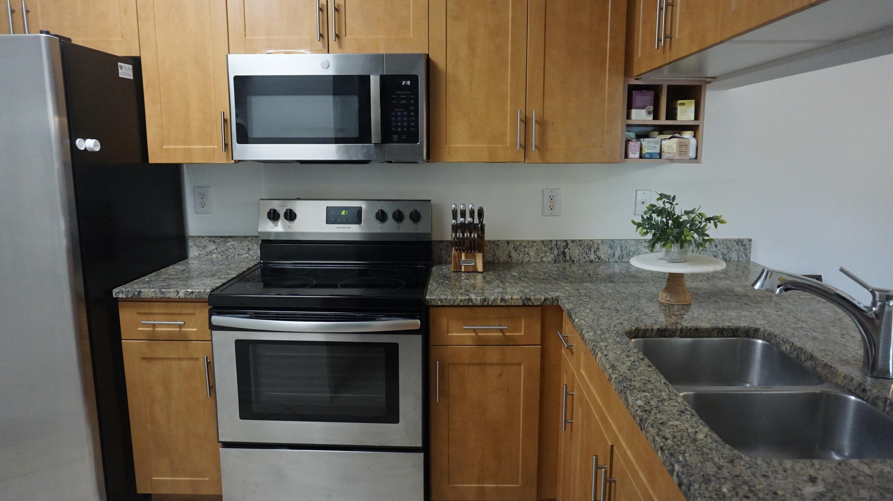 MLS #R11147911 image #13