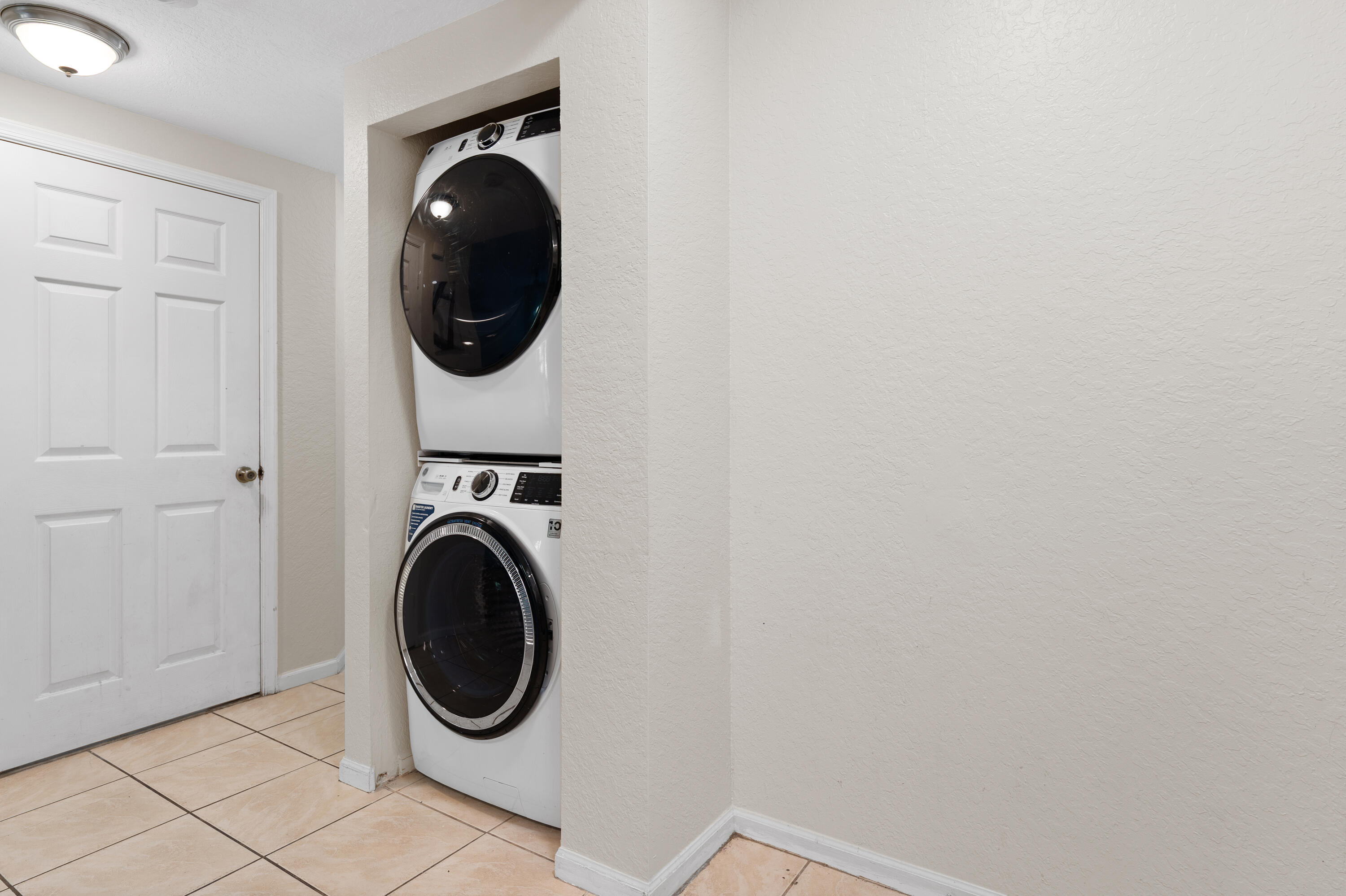 MLS #R11147973 image #5