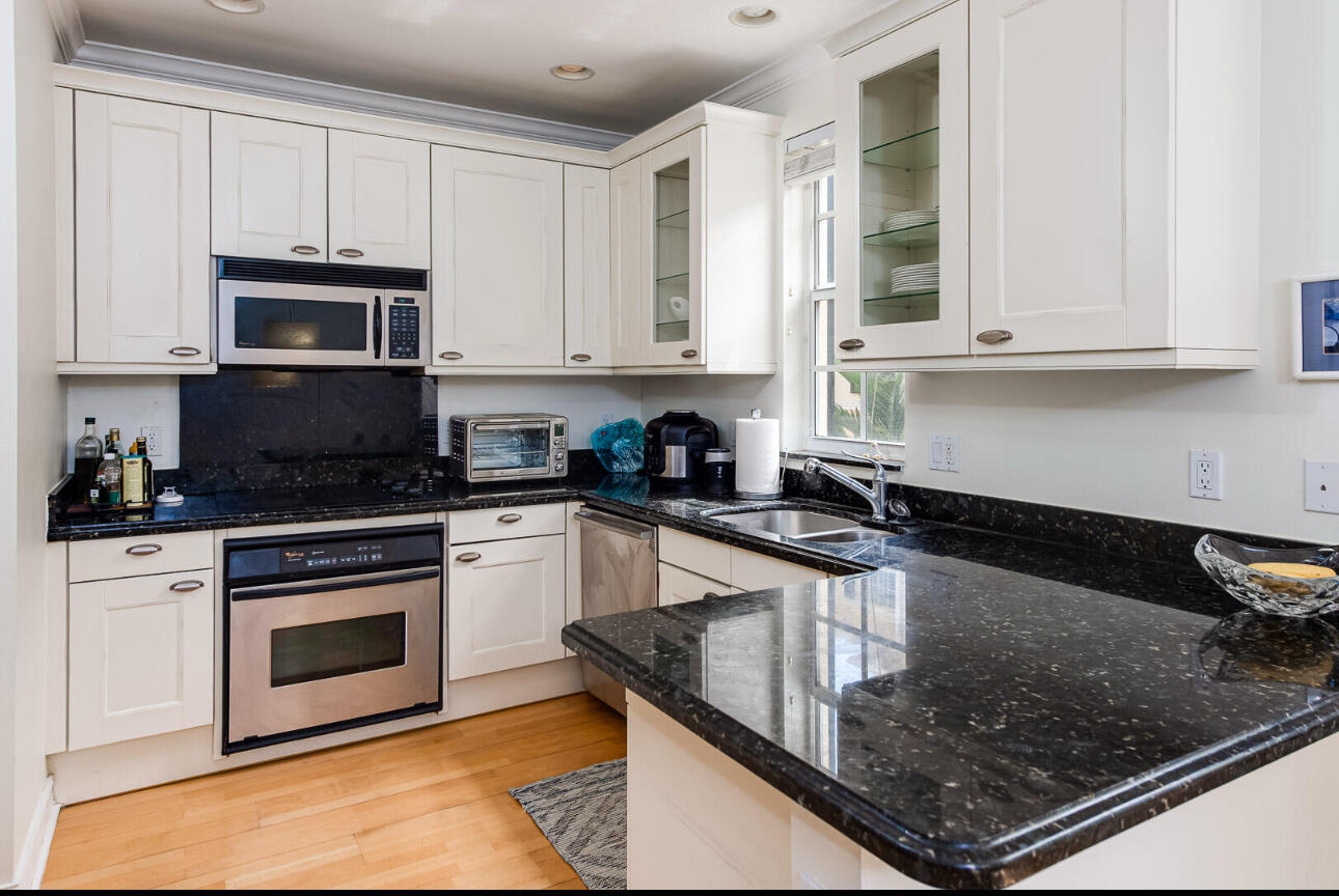 MLS #R11148073 image #2