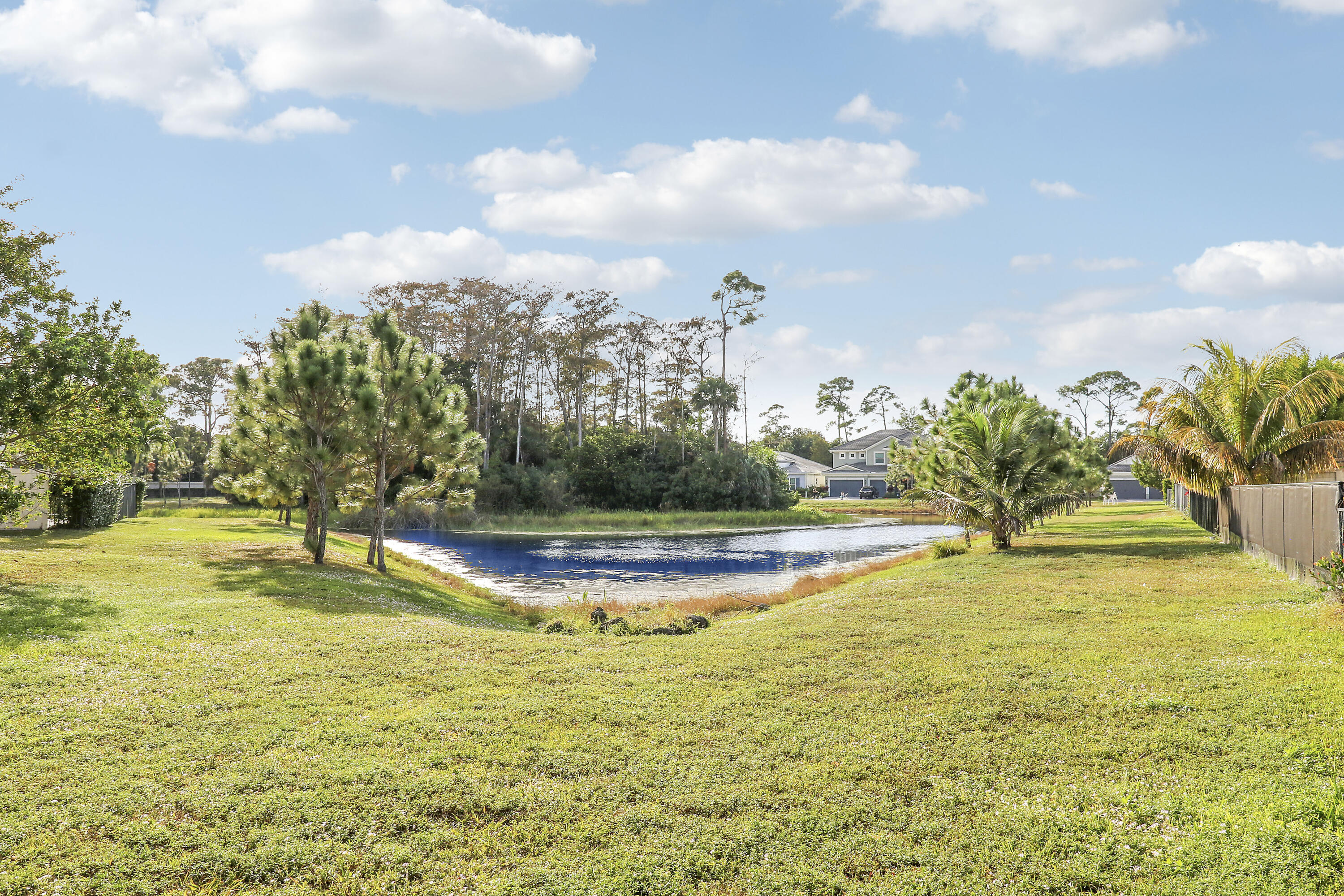 MLS #R11148074 image #40