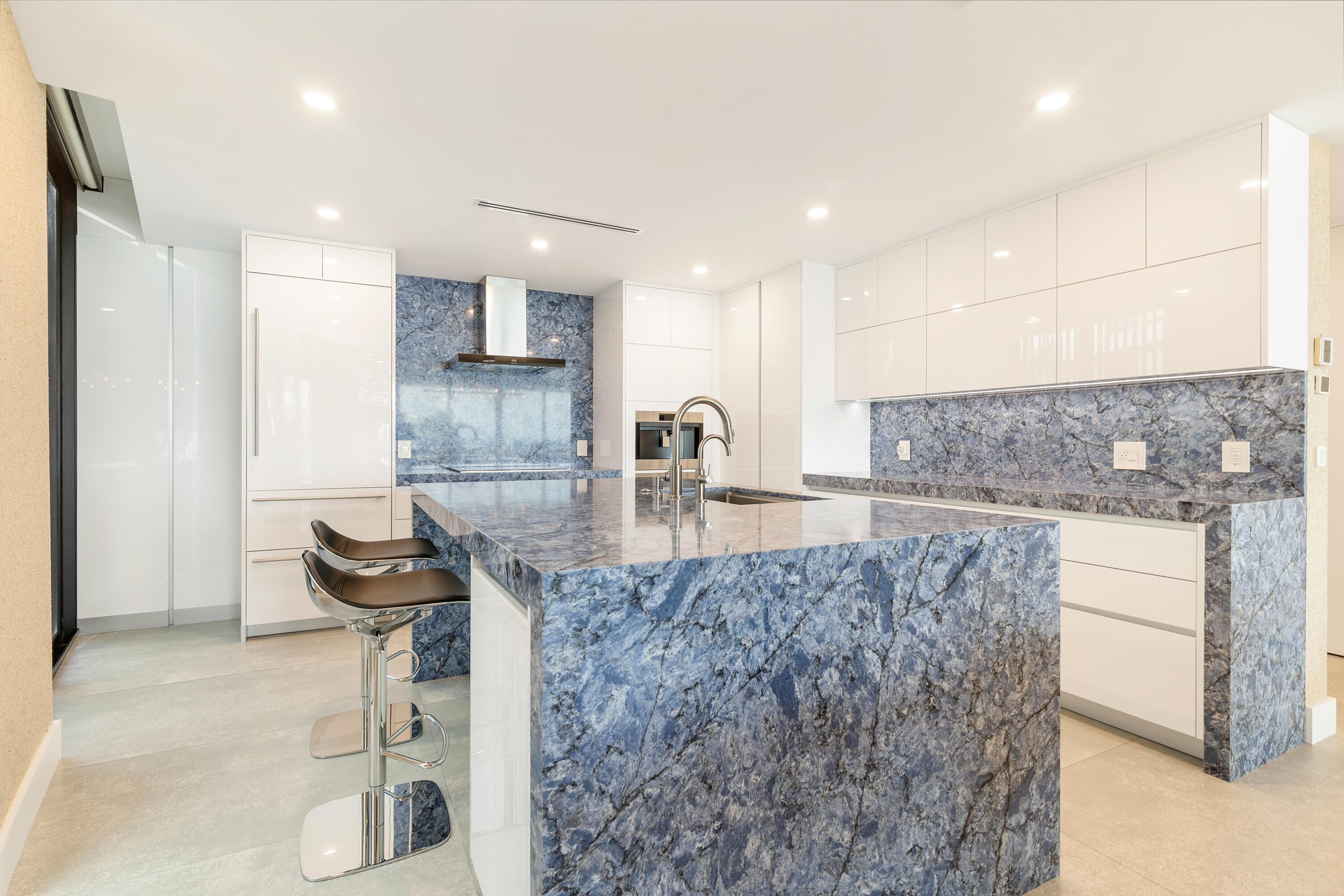 MLS #R11148129 image #11