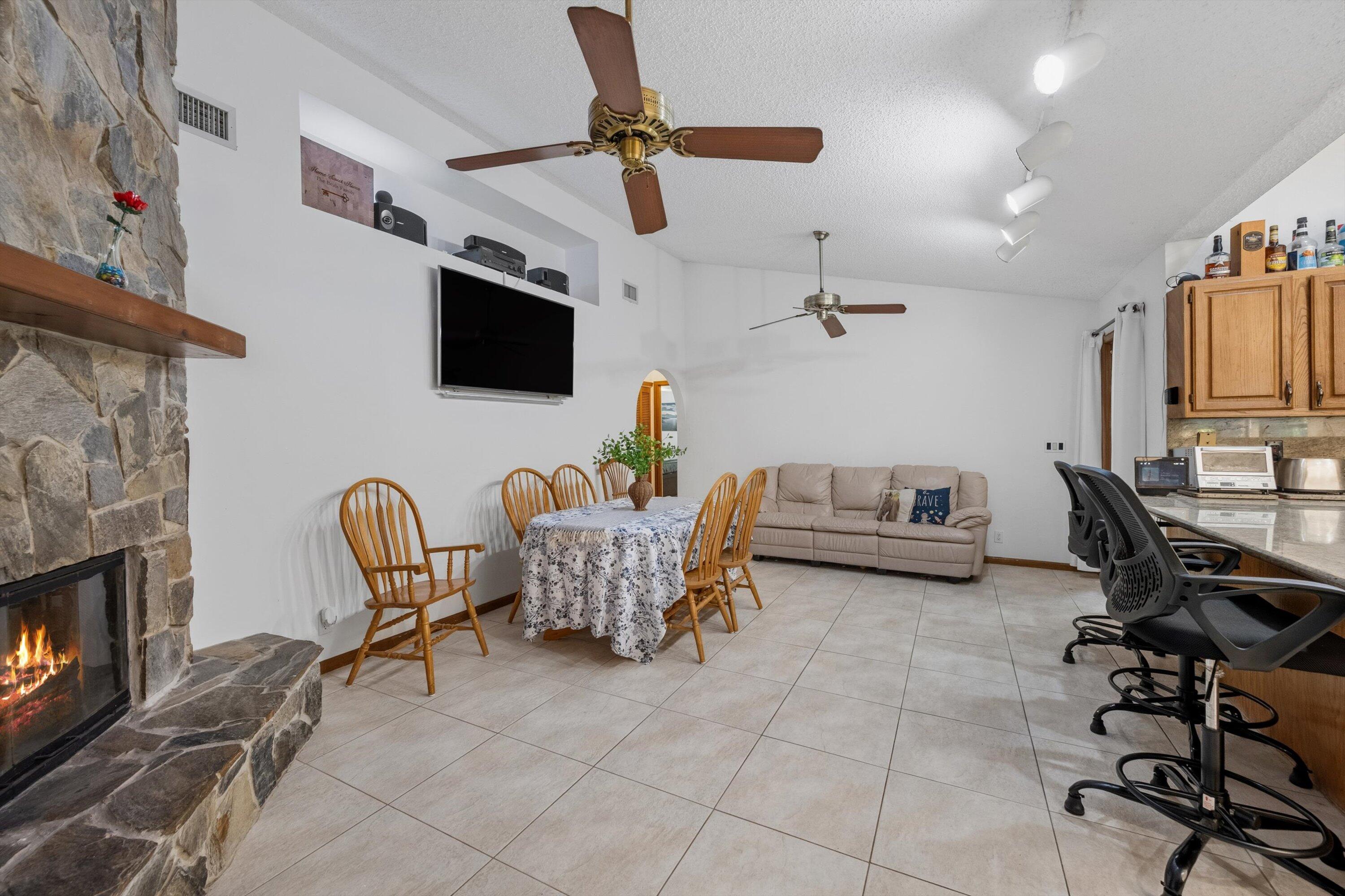 MLS #R11148203 image #16