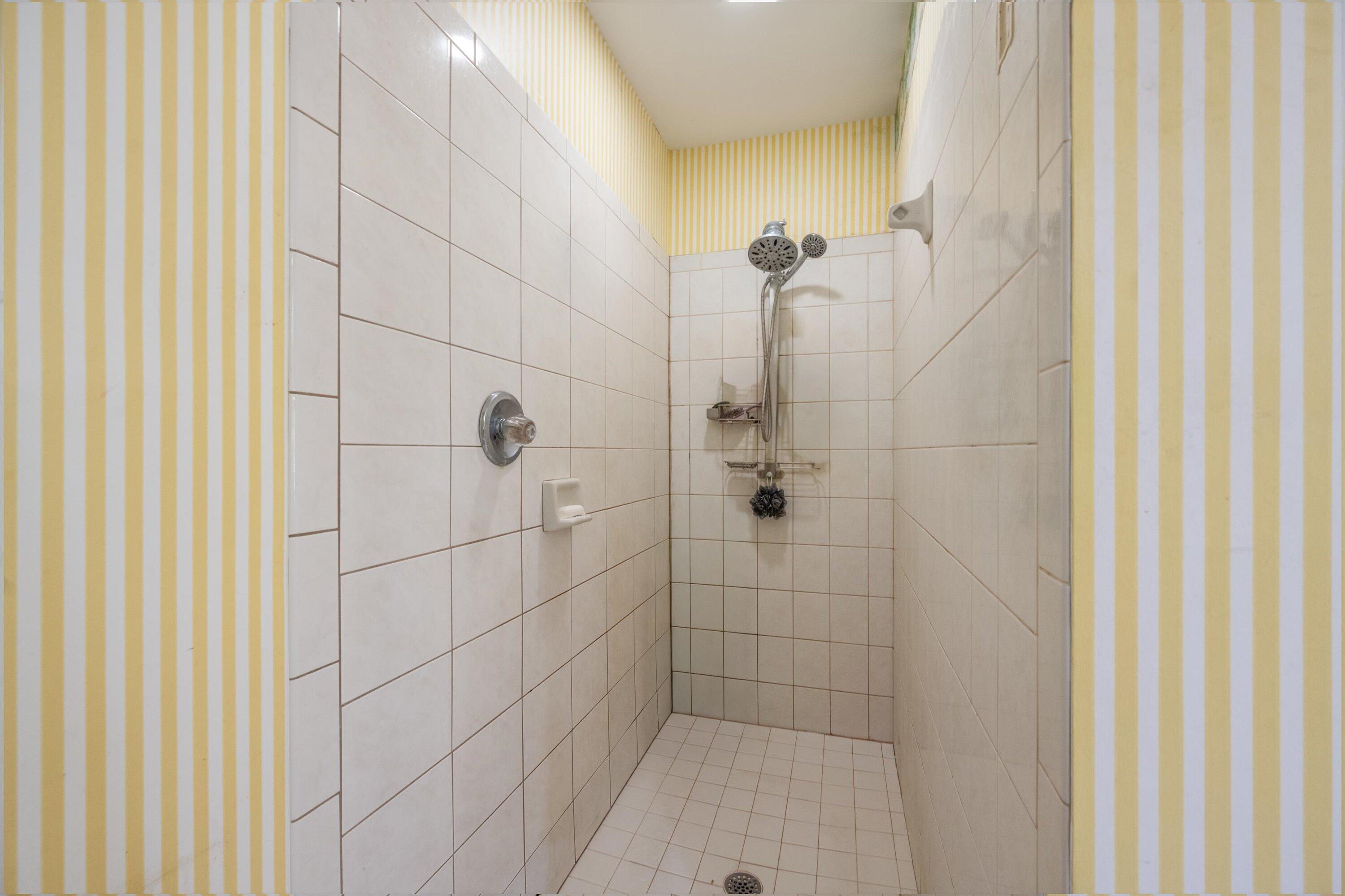 MLS #R11148203 image #23