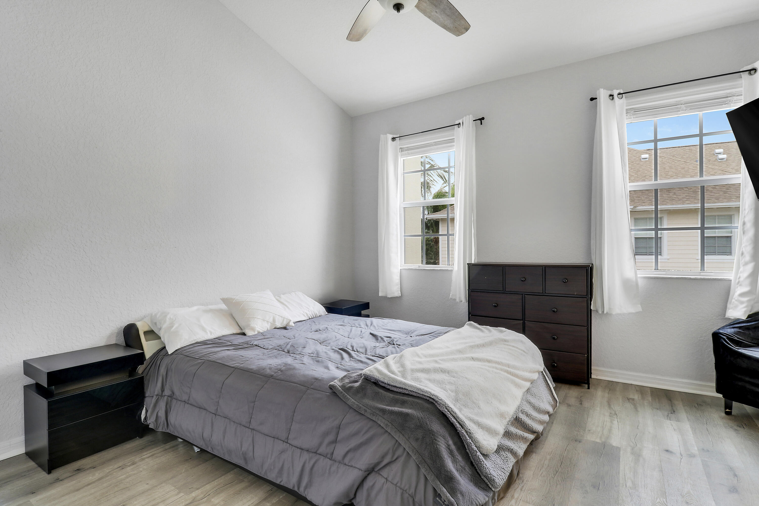 MLS #R11148371 image #17