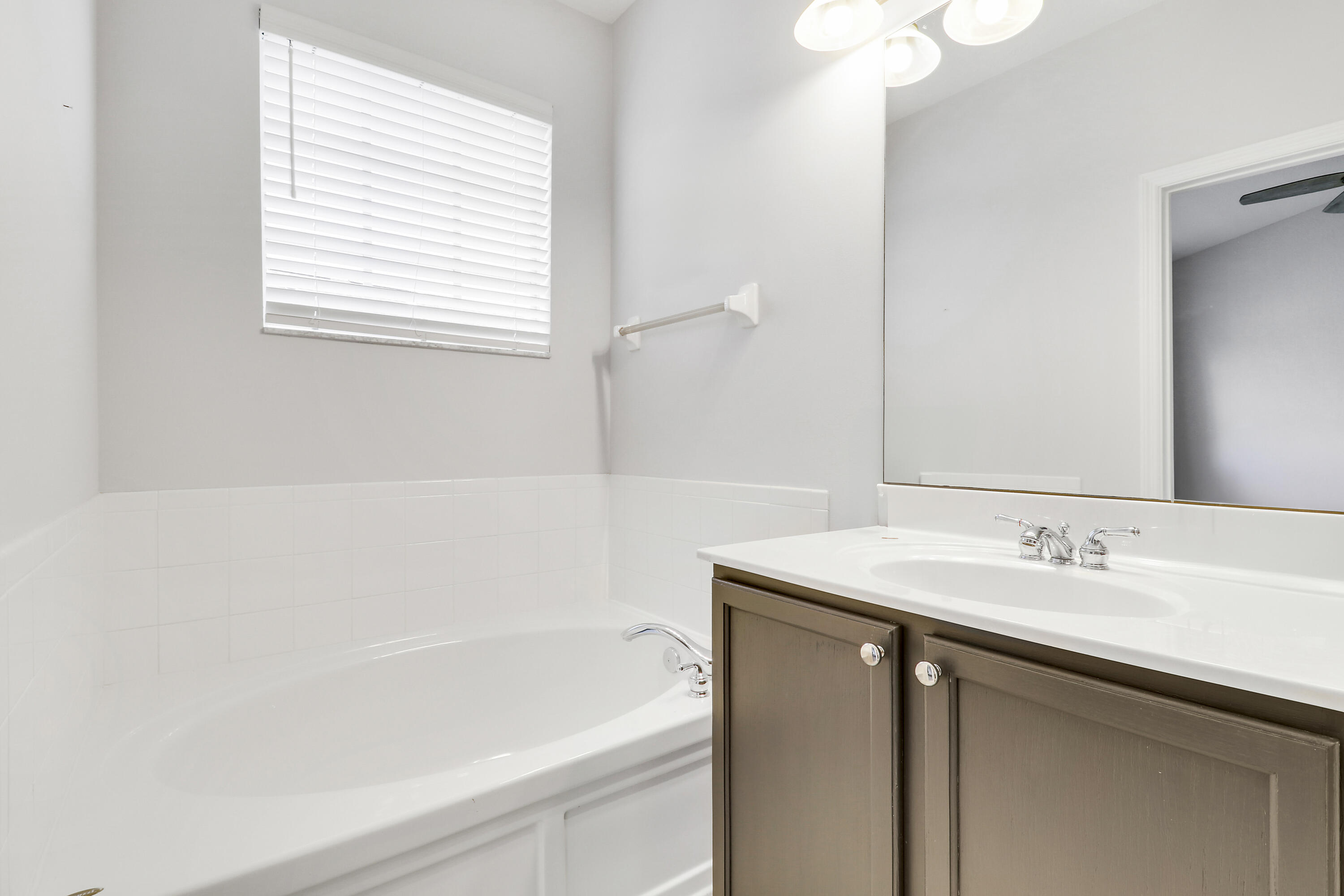 MLS #R11148371 image #21