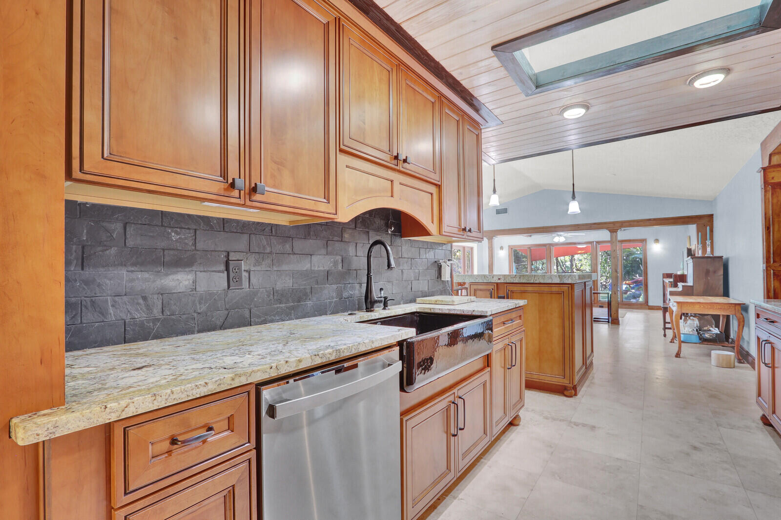 MLS #R11148375 image #24