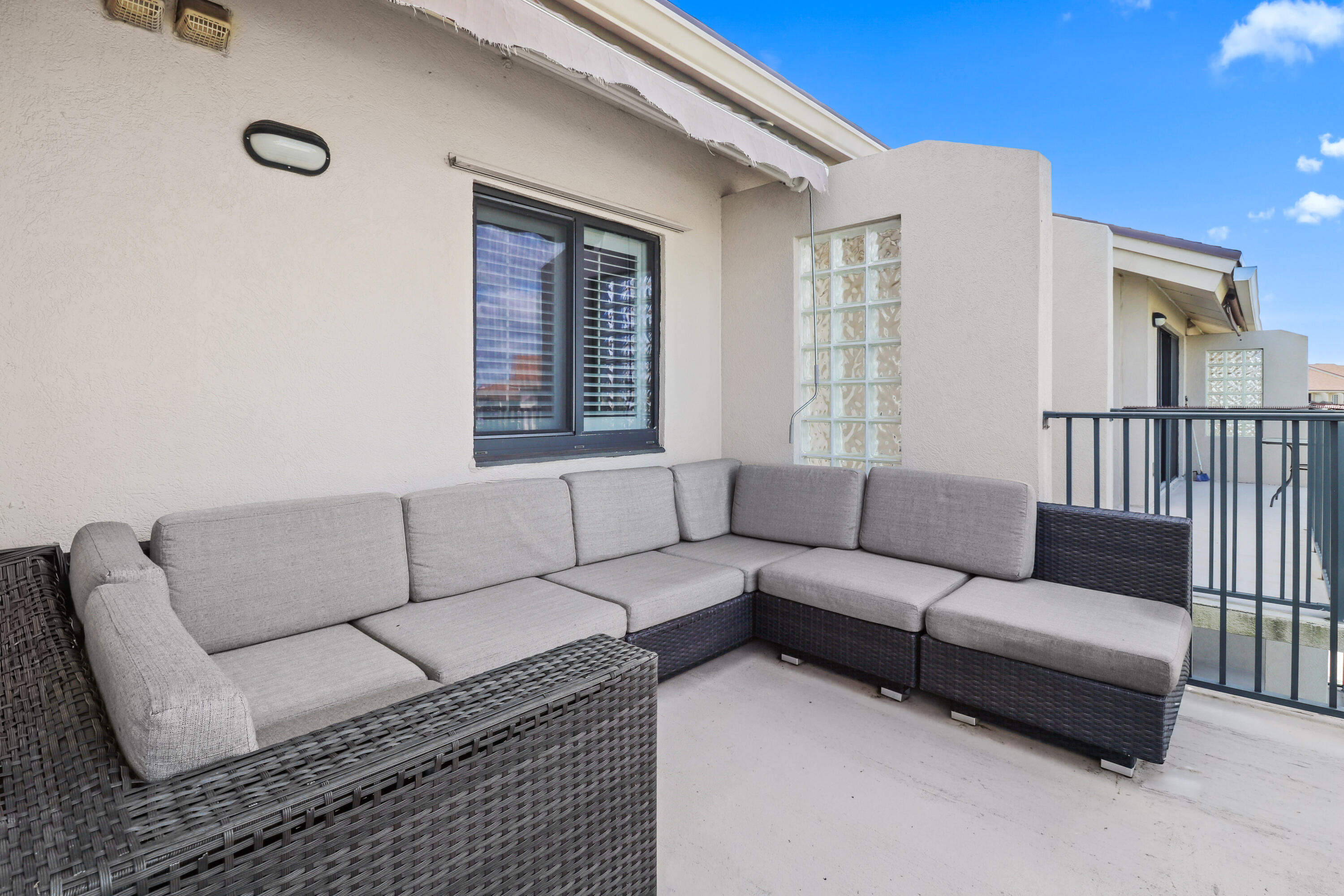 MLS #R11148436 image #23