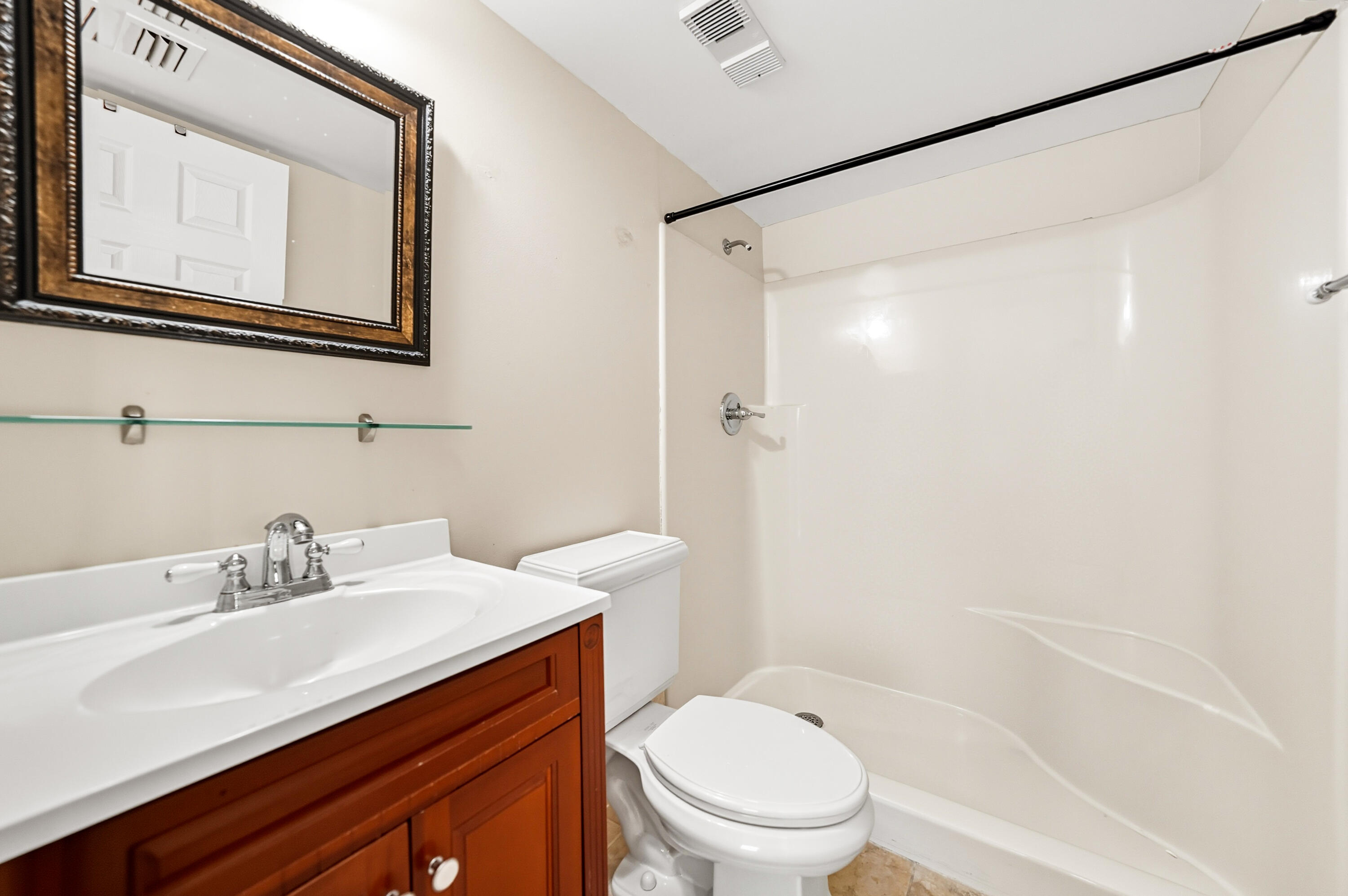 MLS #R11148448 image #11