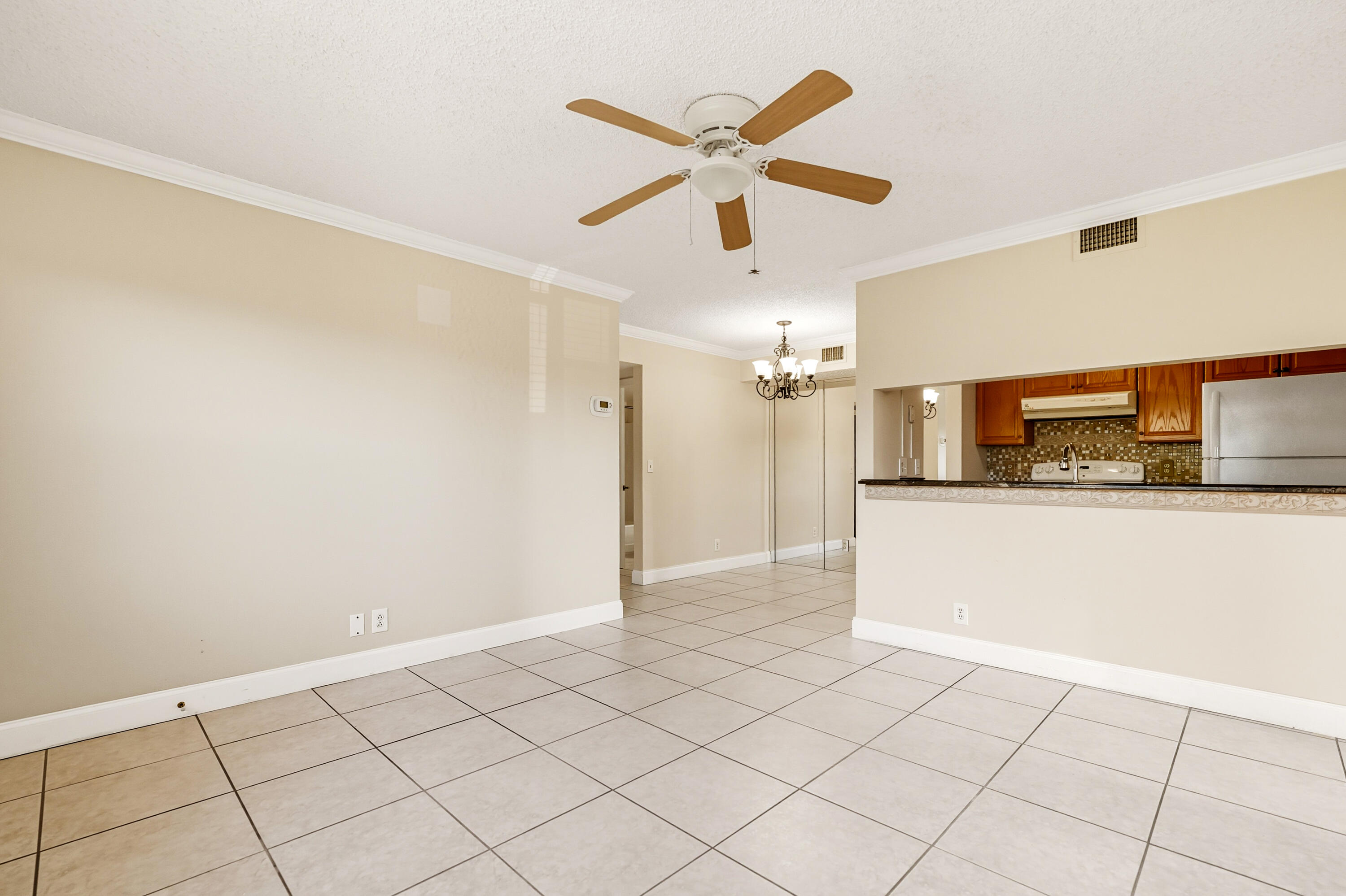 MLS #R11148448 image #4