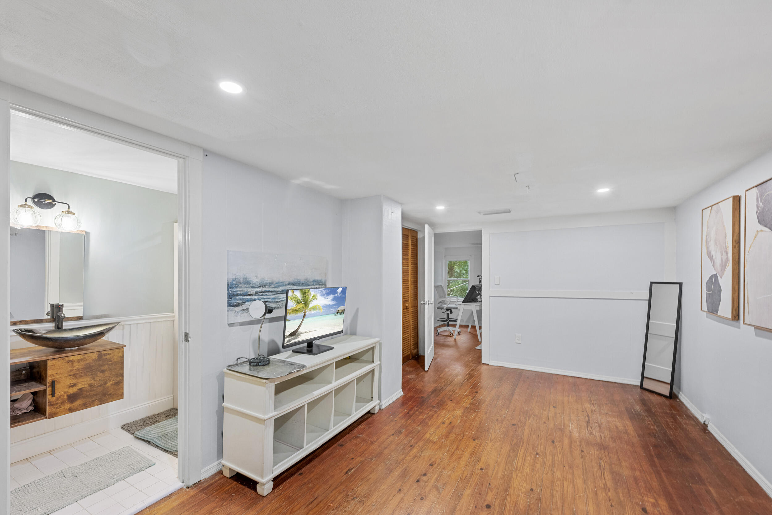 MLS #R11148485 image #33