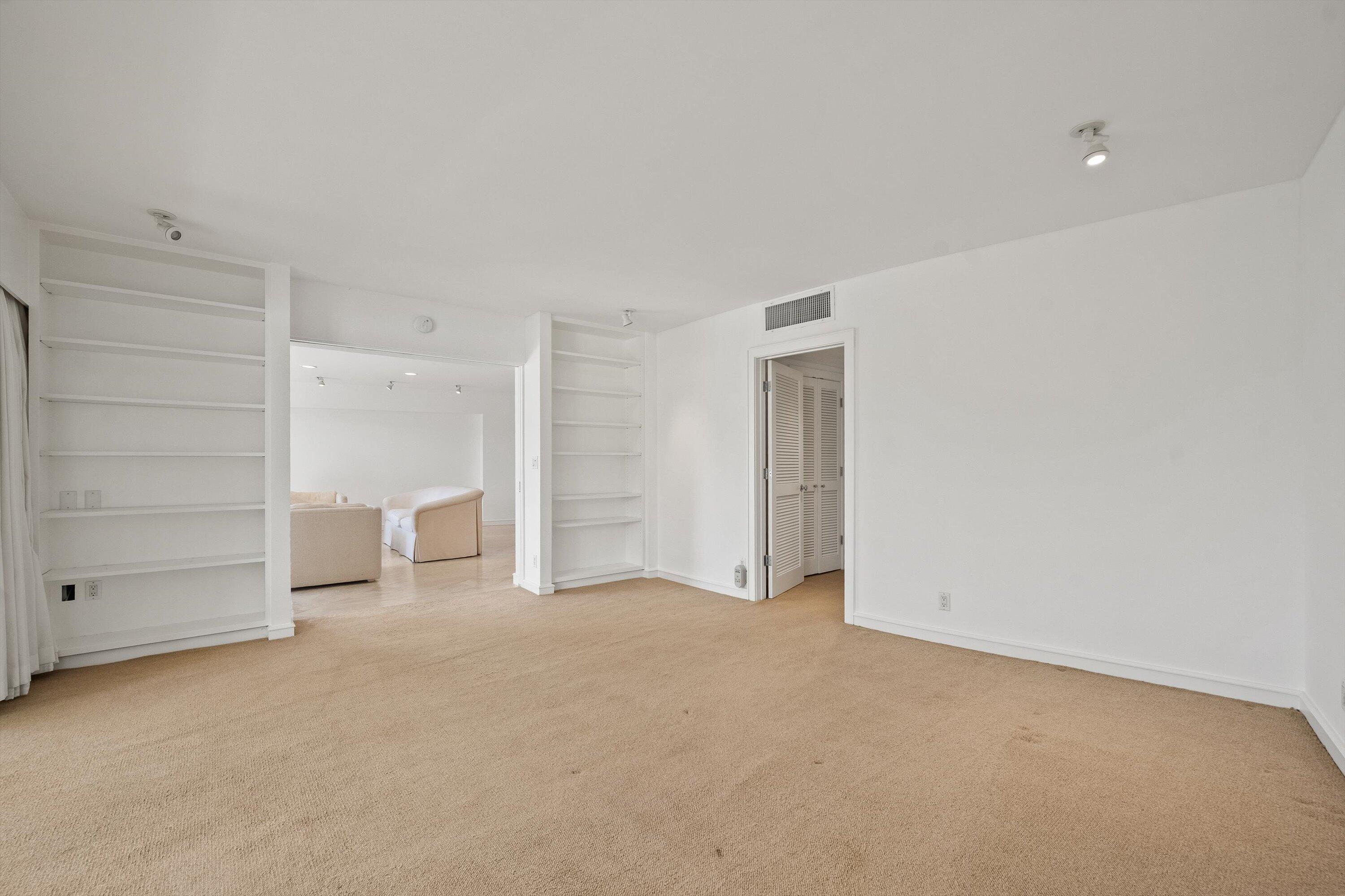 MLS #R11148591 image #8