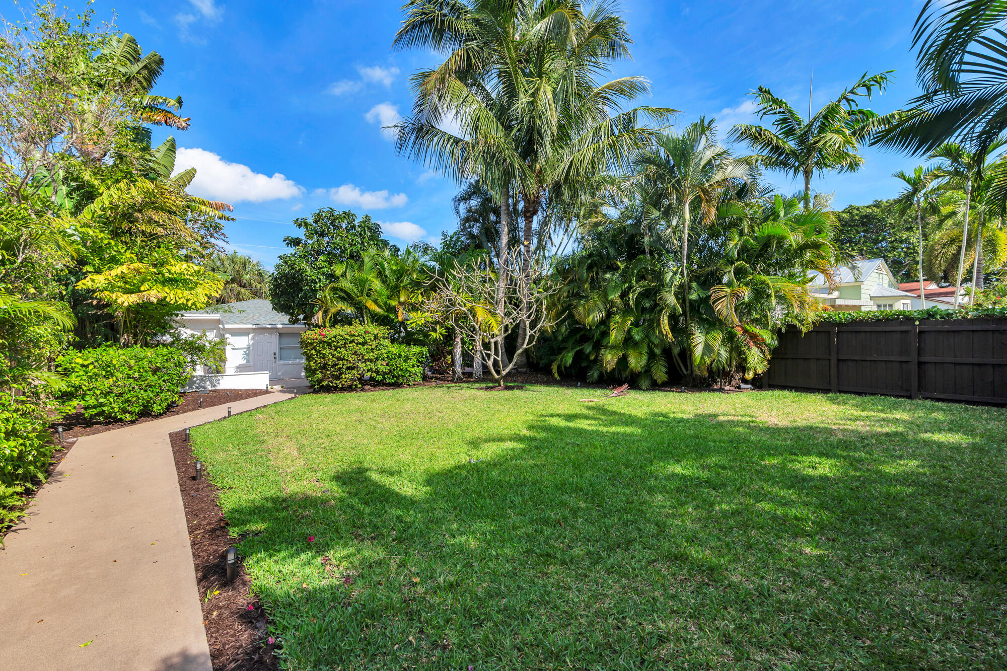 MLS #R11148618 image #30