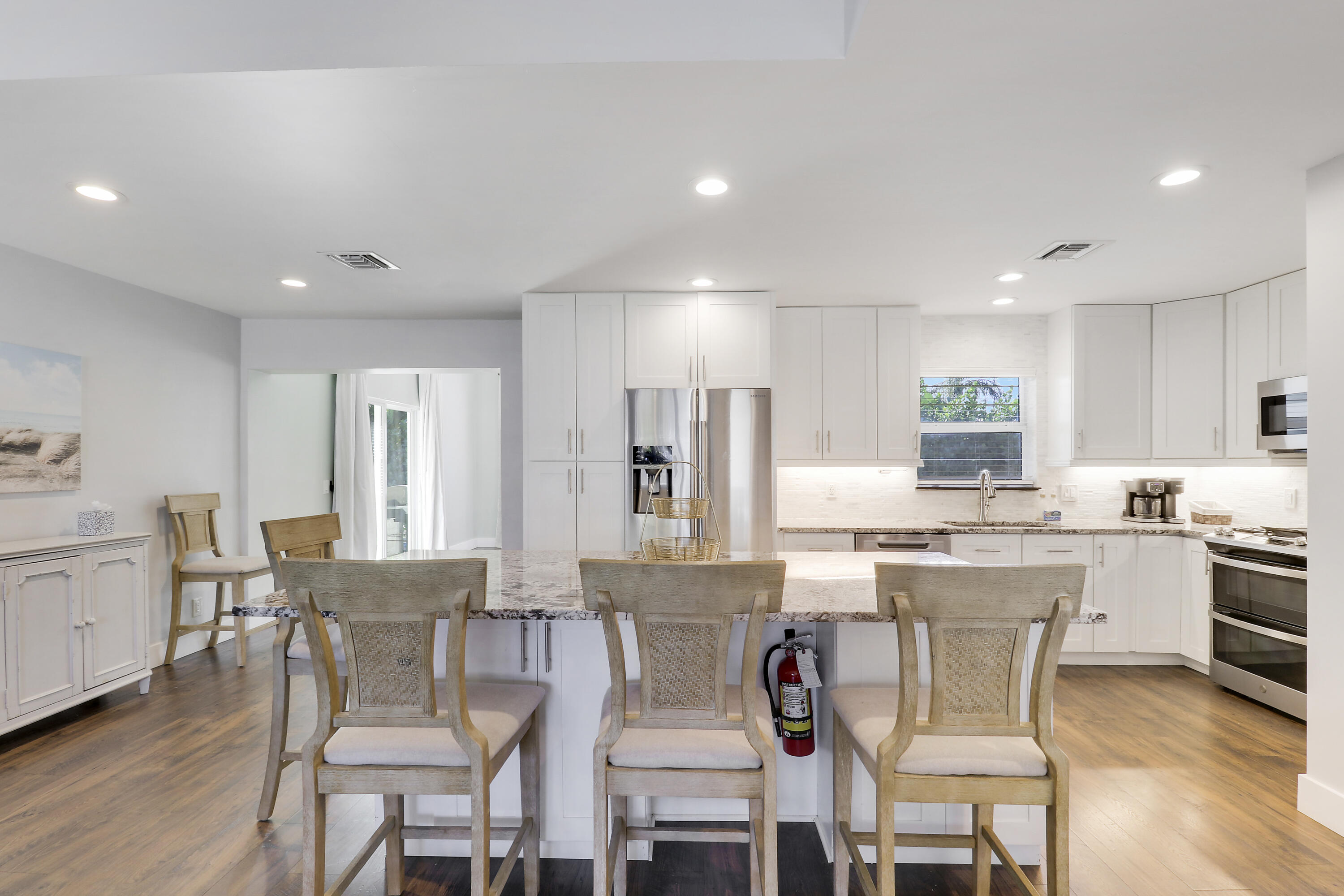 MLS #R11148626 image #1