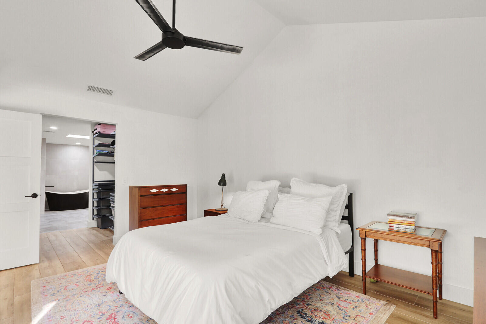 MLS #R11148642 image #15