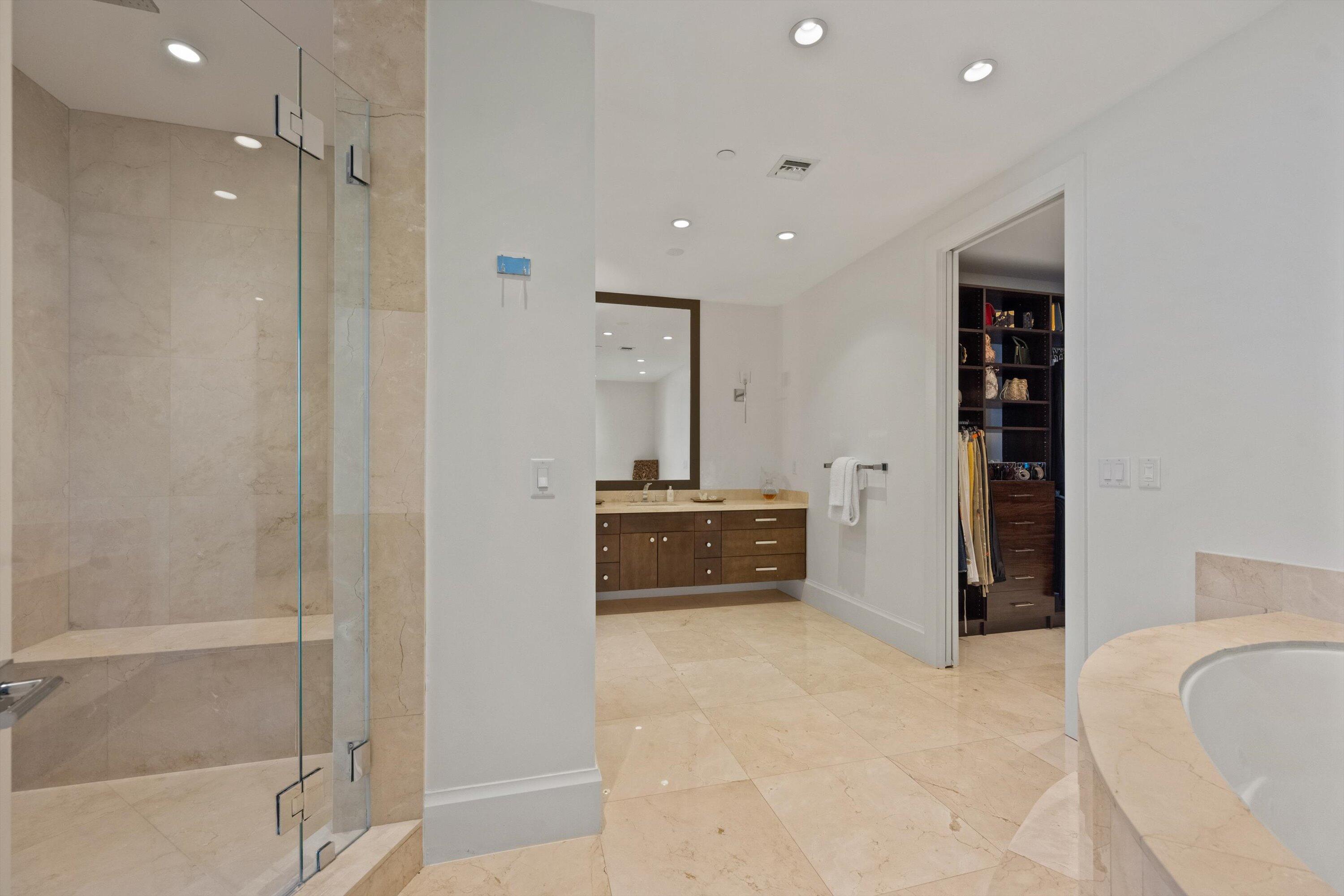 MLS #R11148644 image #16