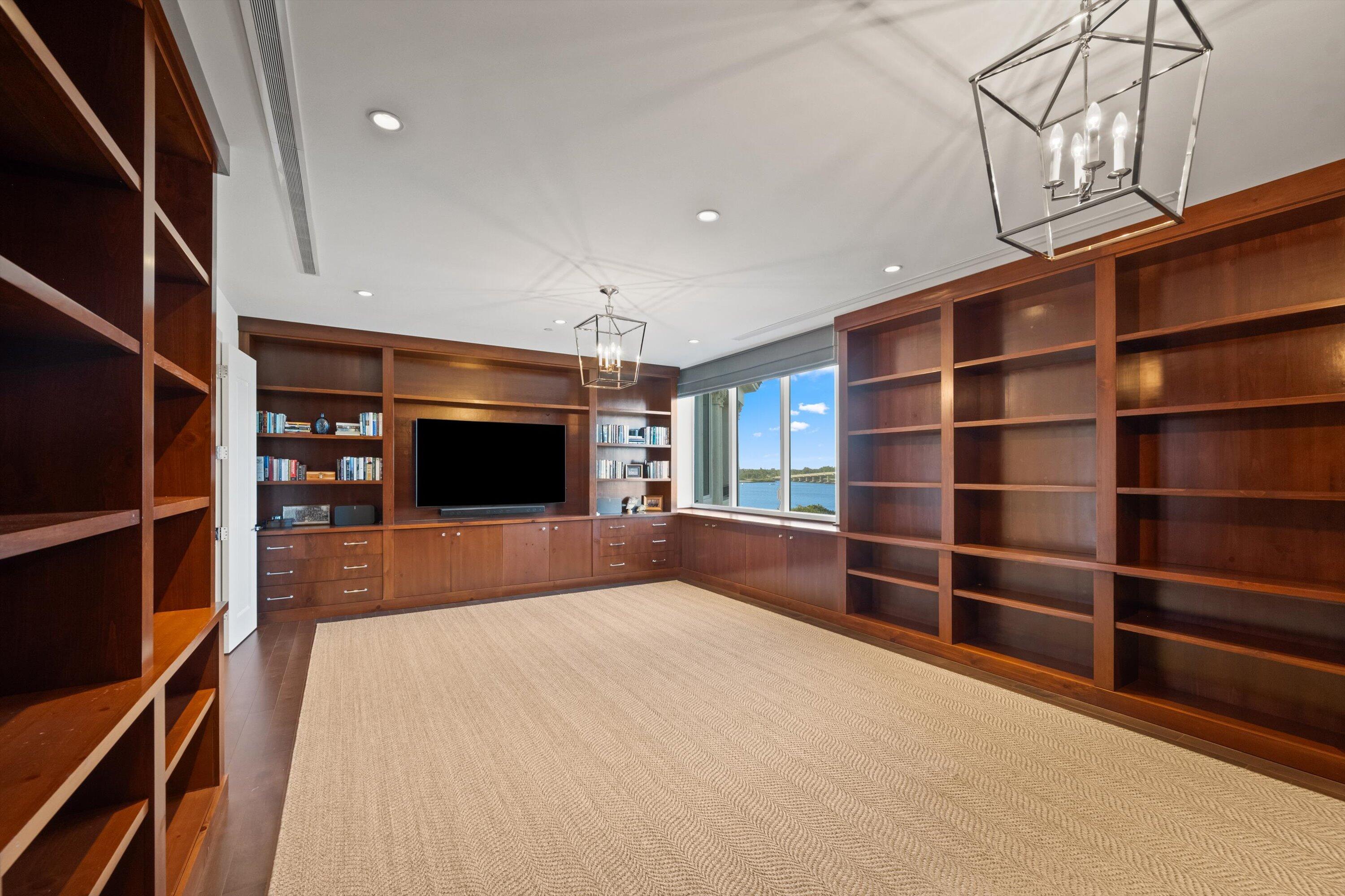 MLS #R11148644 image #20