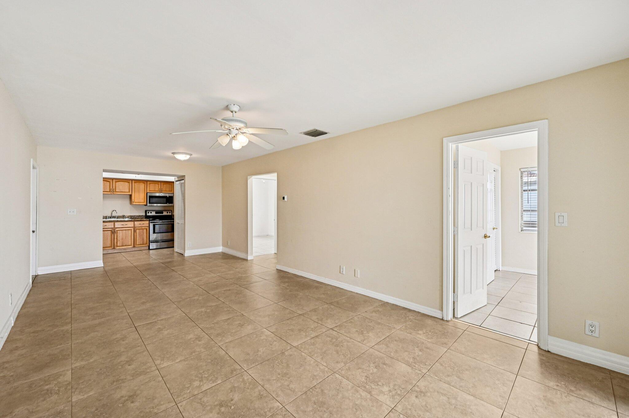 MLS #R11148783 image #7