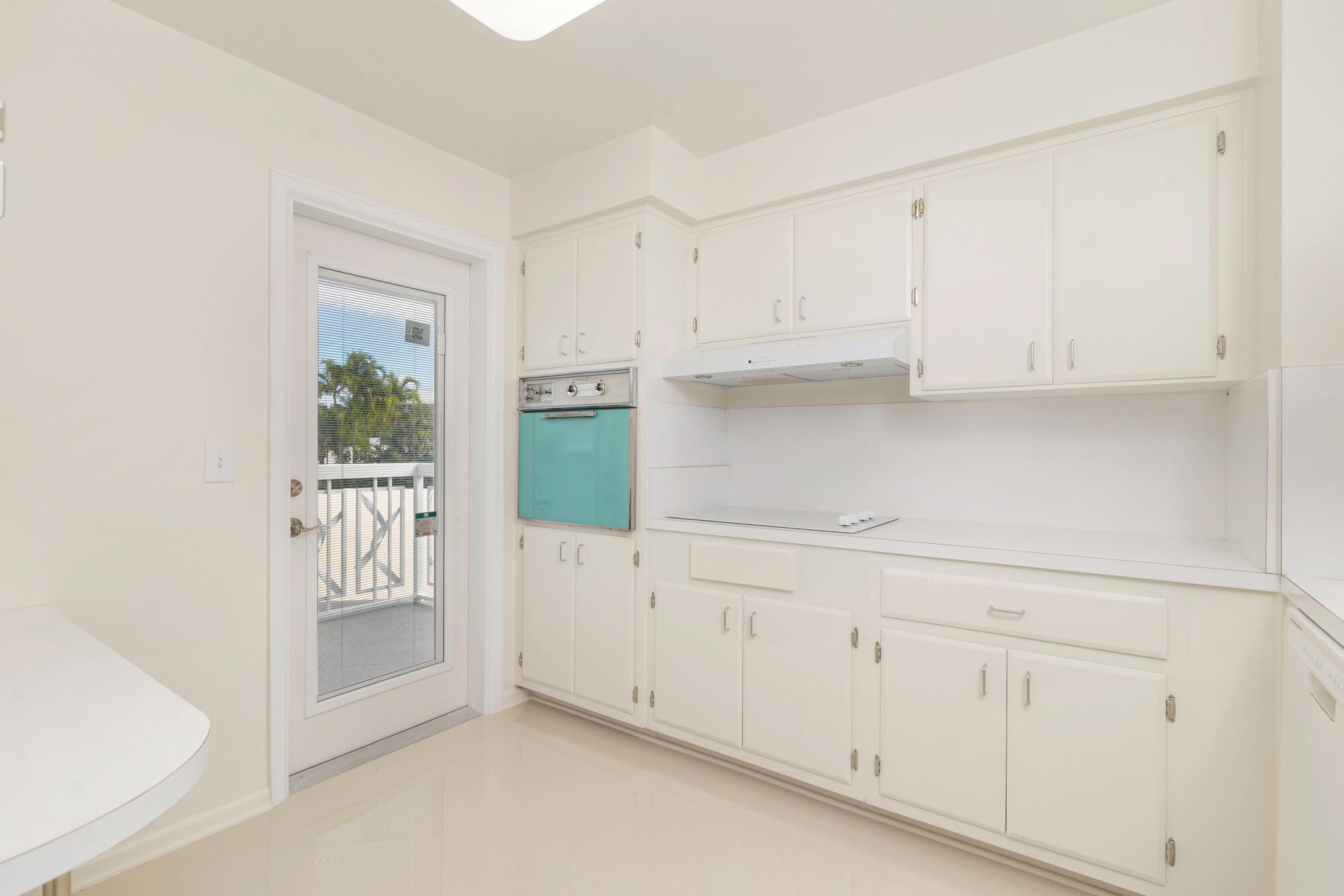 MLS #R11148814 image #8