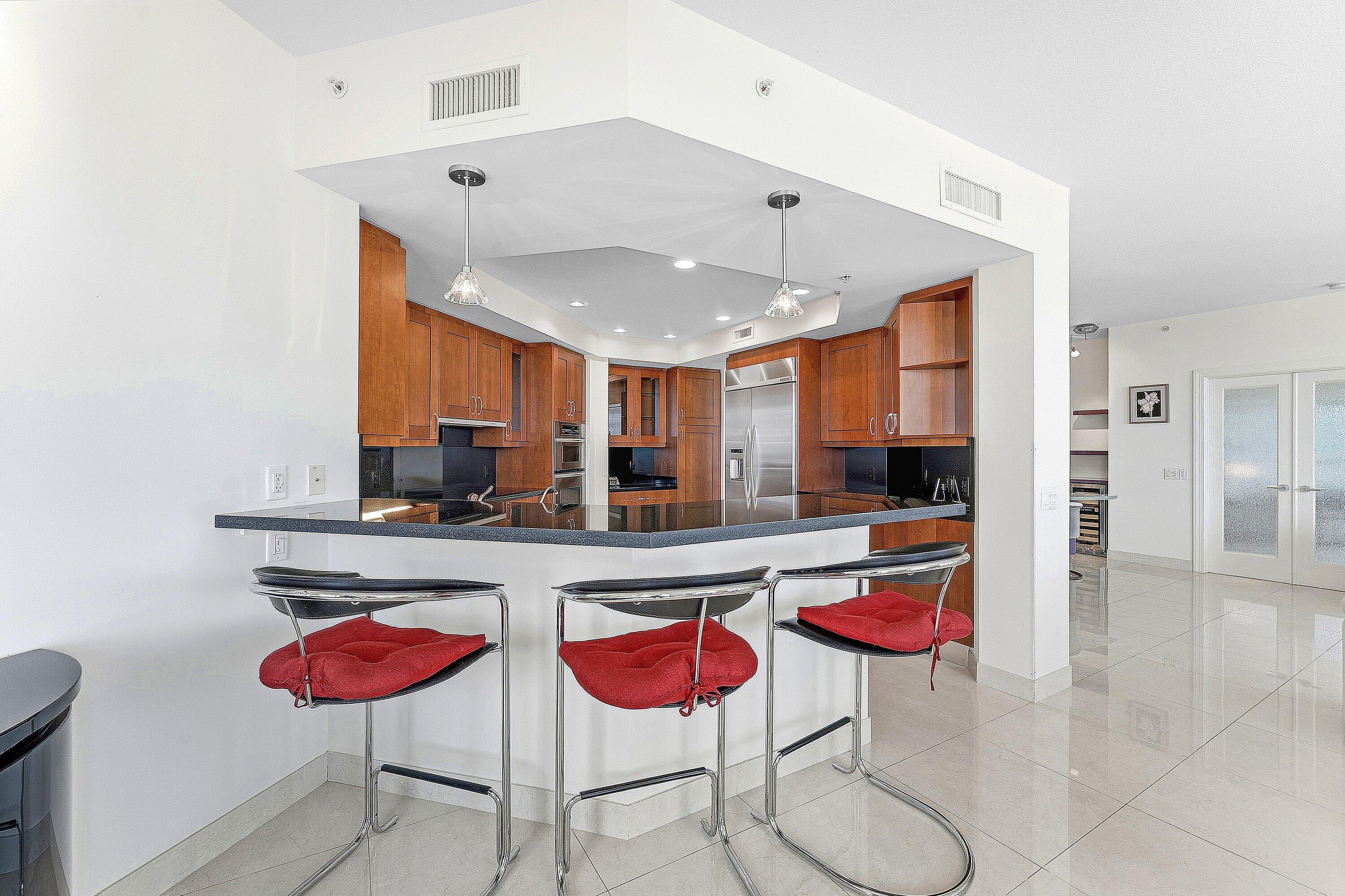 MLS #R11148816 image #11