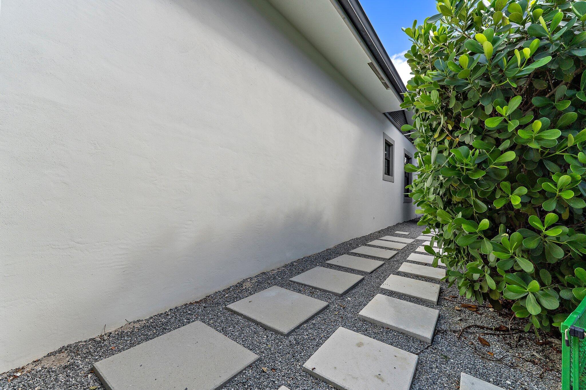 MLS #R11148818 image #49